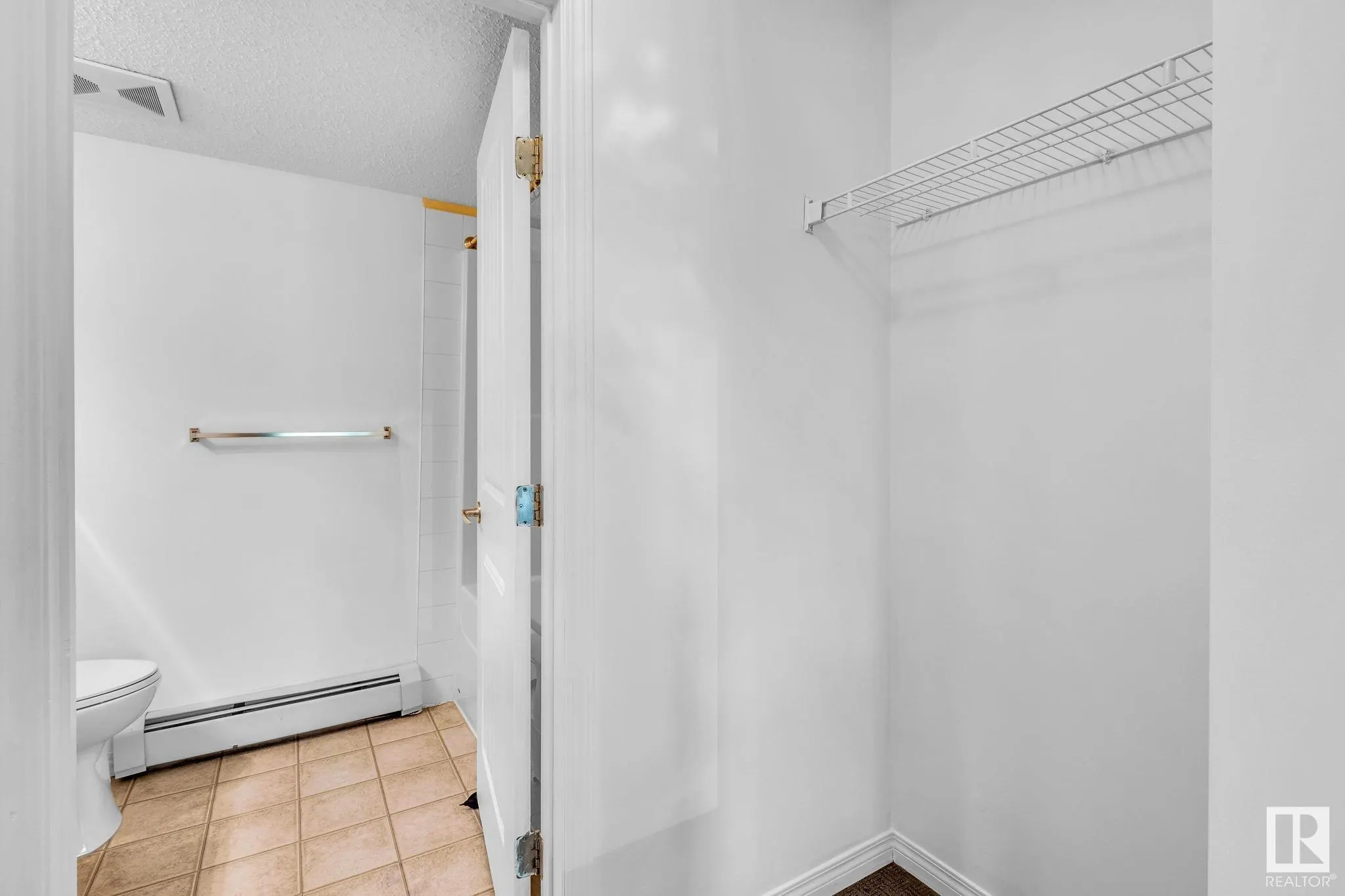 13907 136 Street