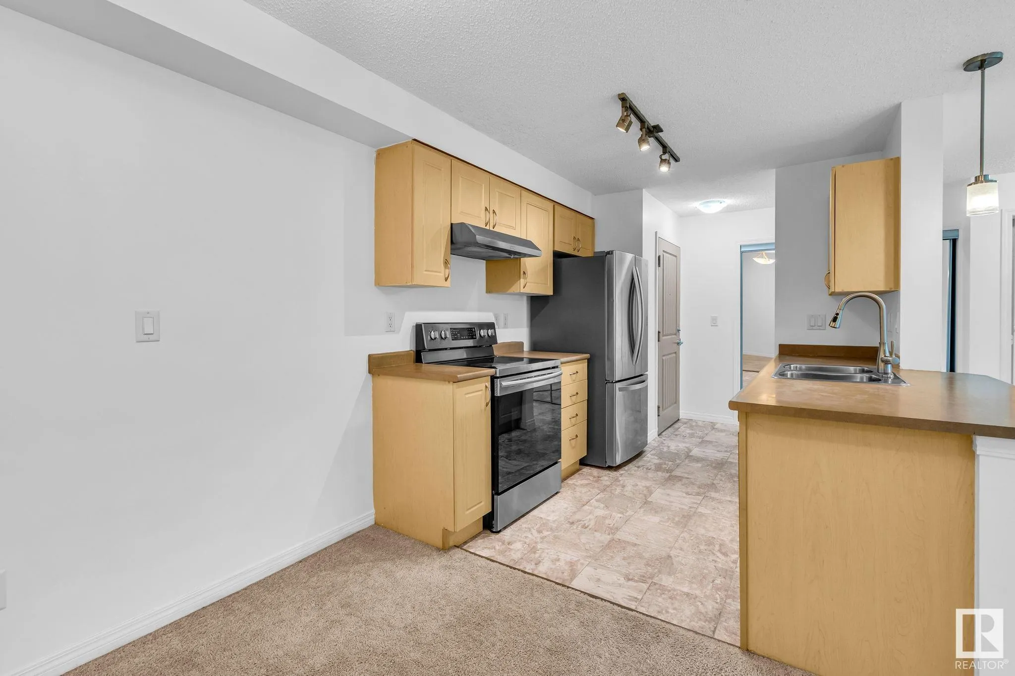 13907 136 Street