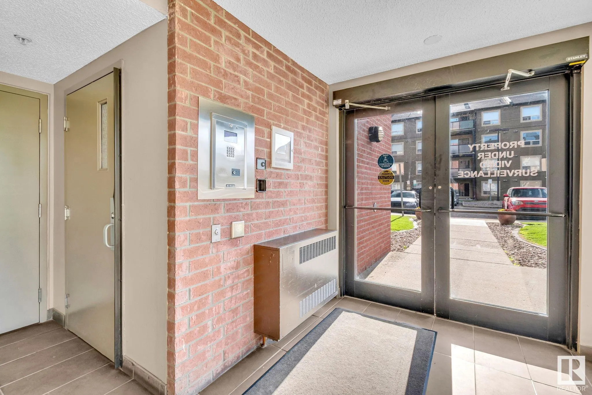 13907 136 Street