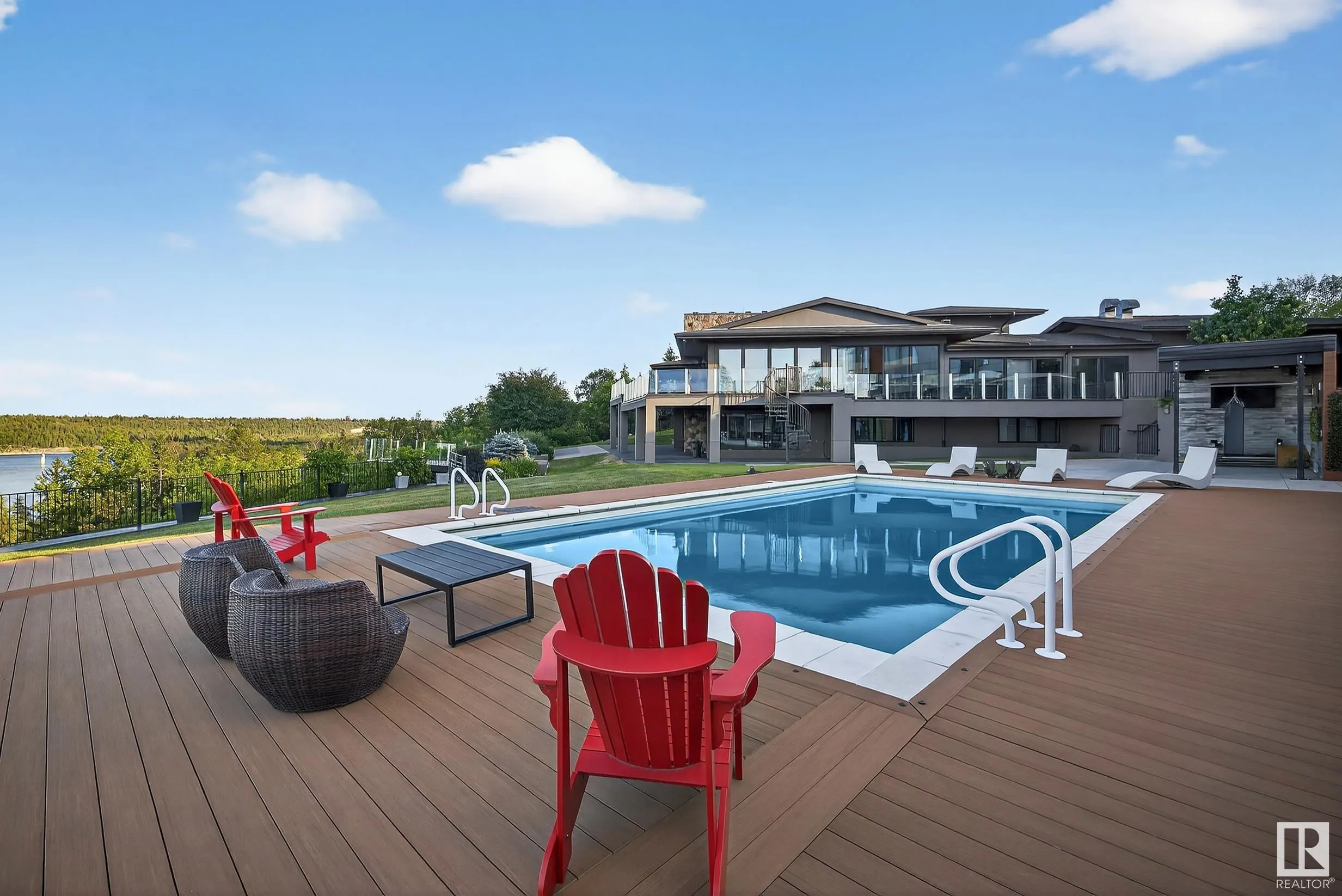 13758 VALLEYVIEW Drive
