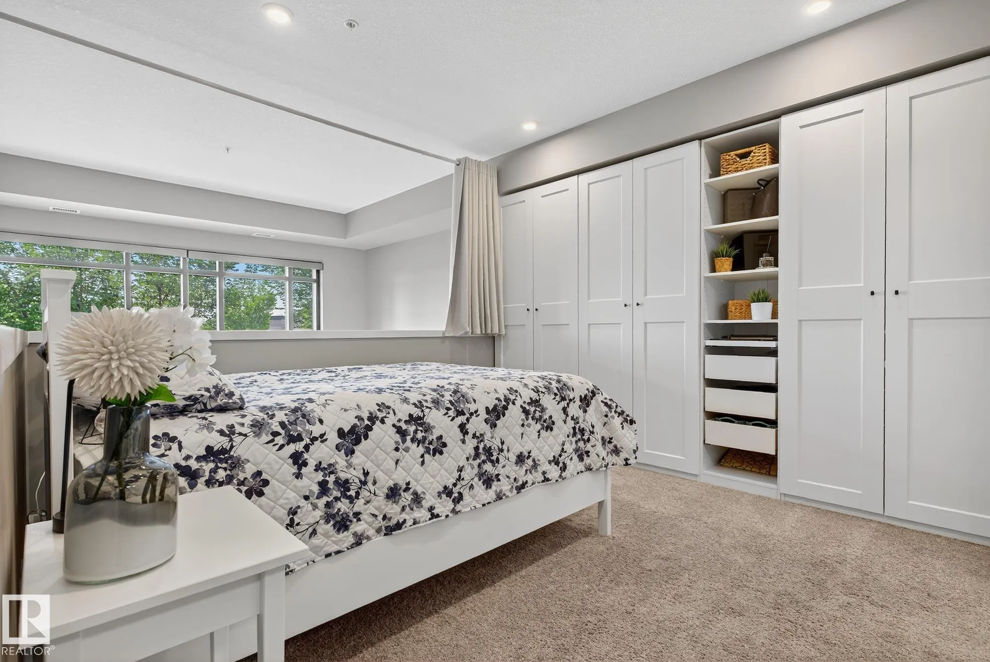 524 GRIESBACH Parade