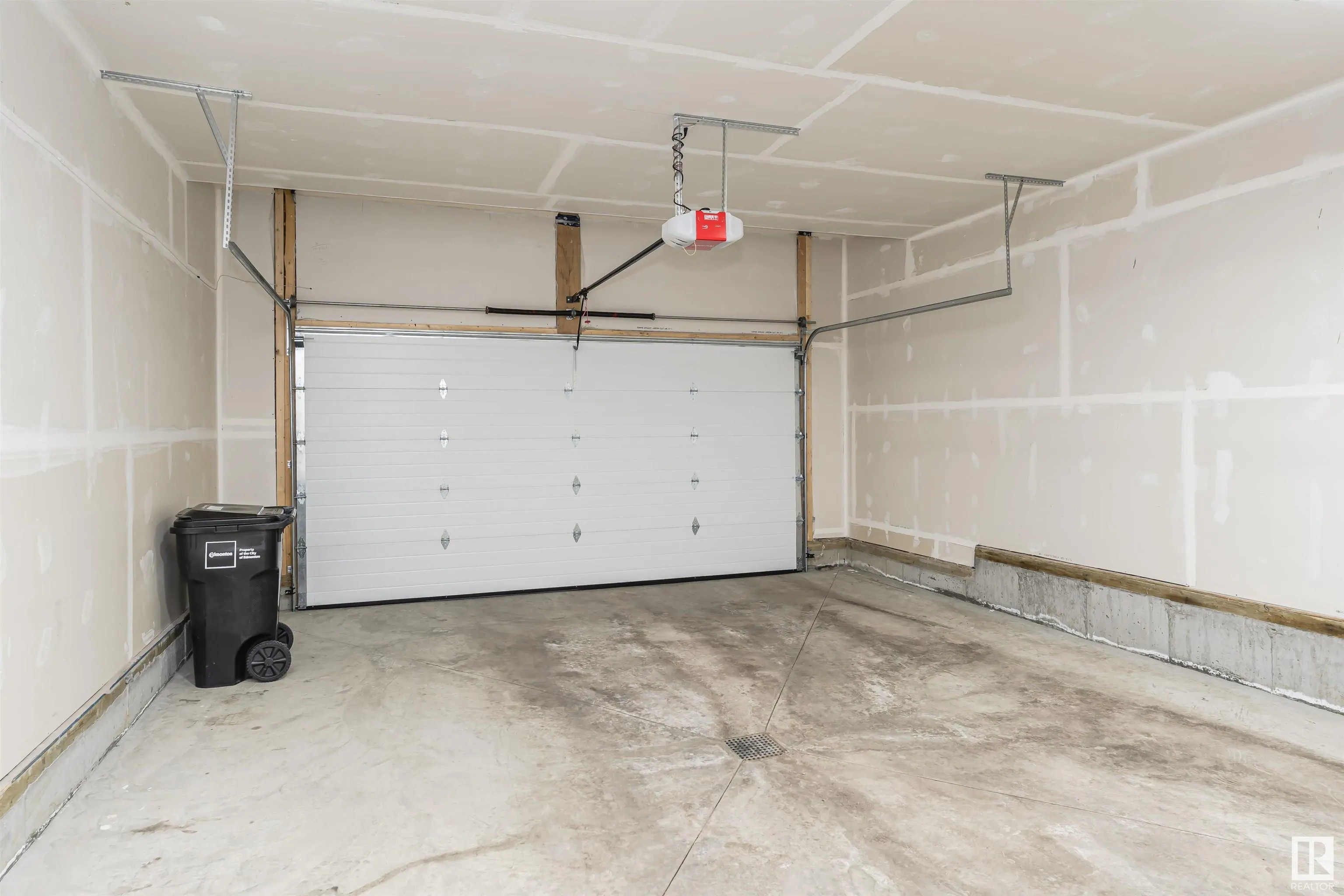 5386 KIMBALL Place