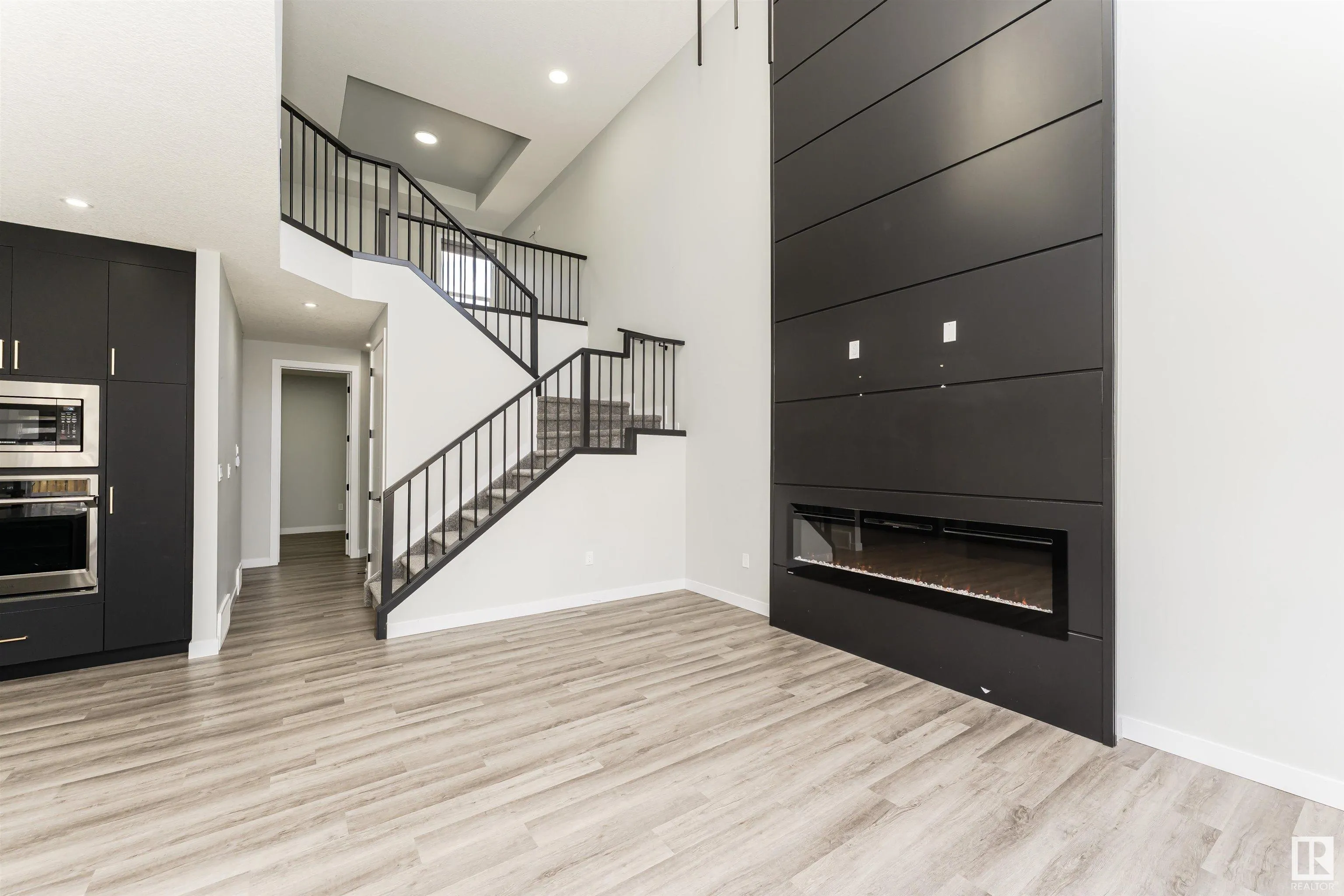 5386 KIMBALL Place