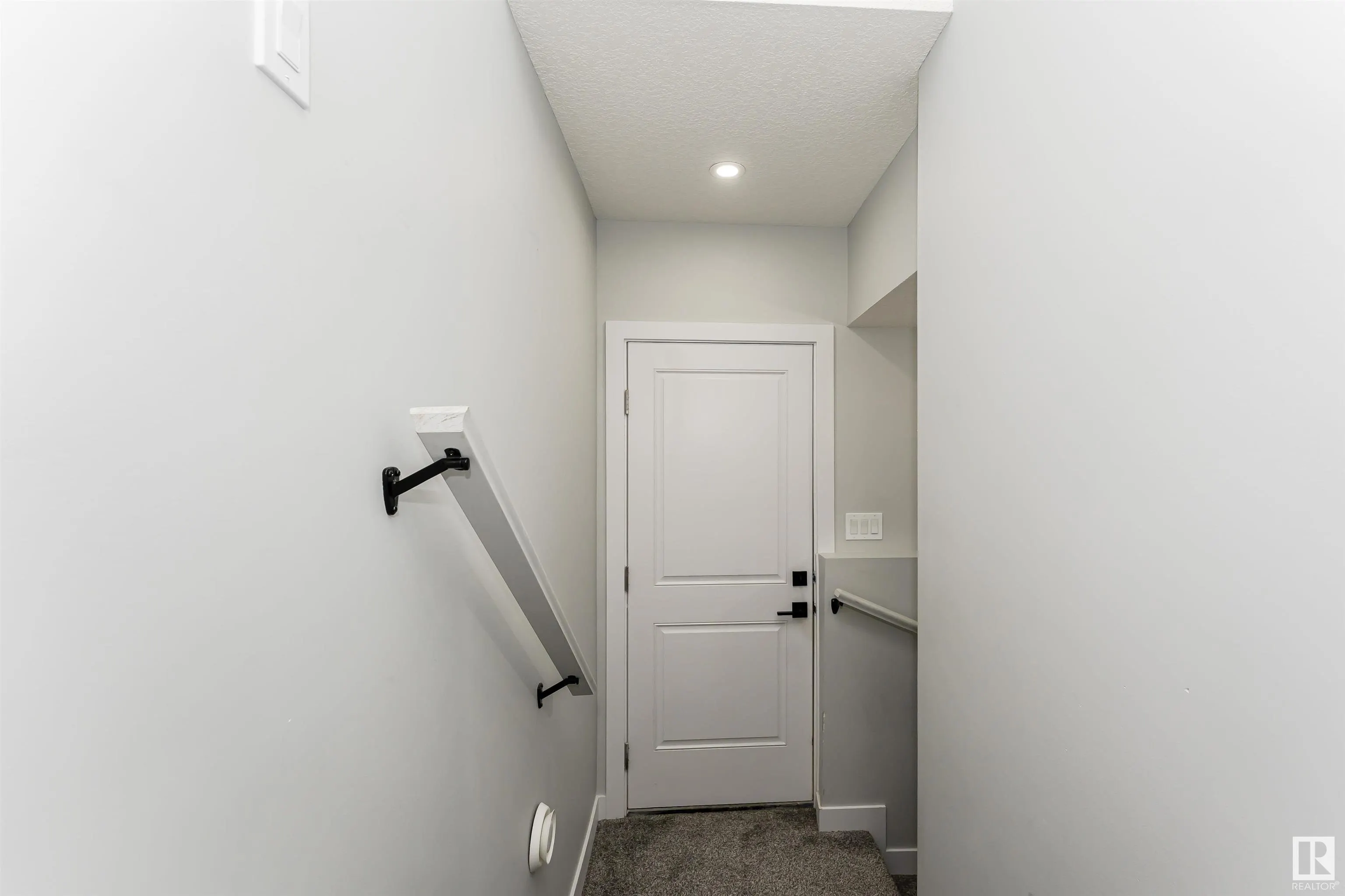 5386 KIMBALL Place