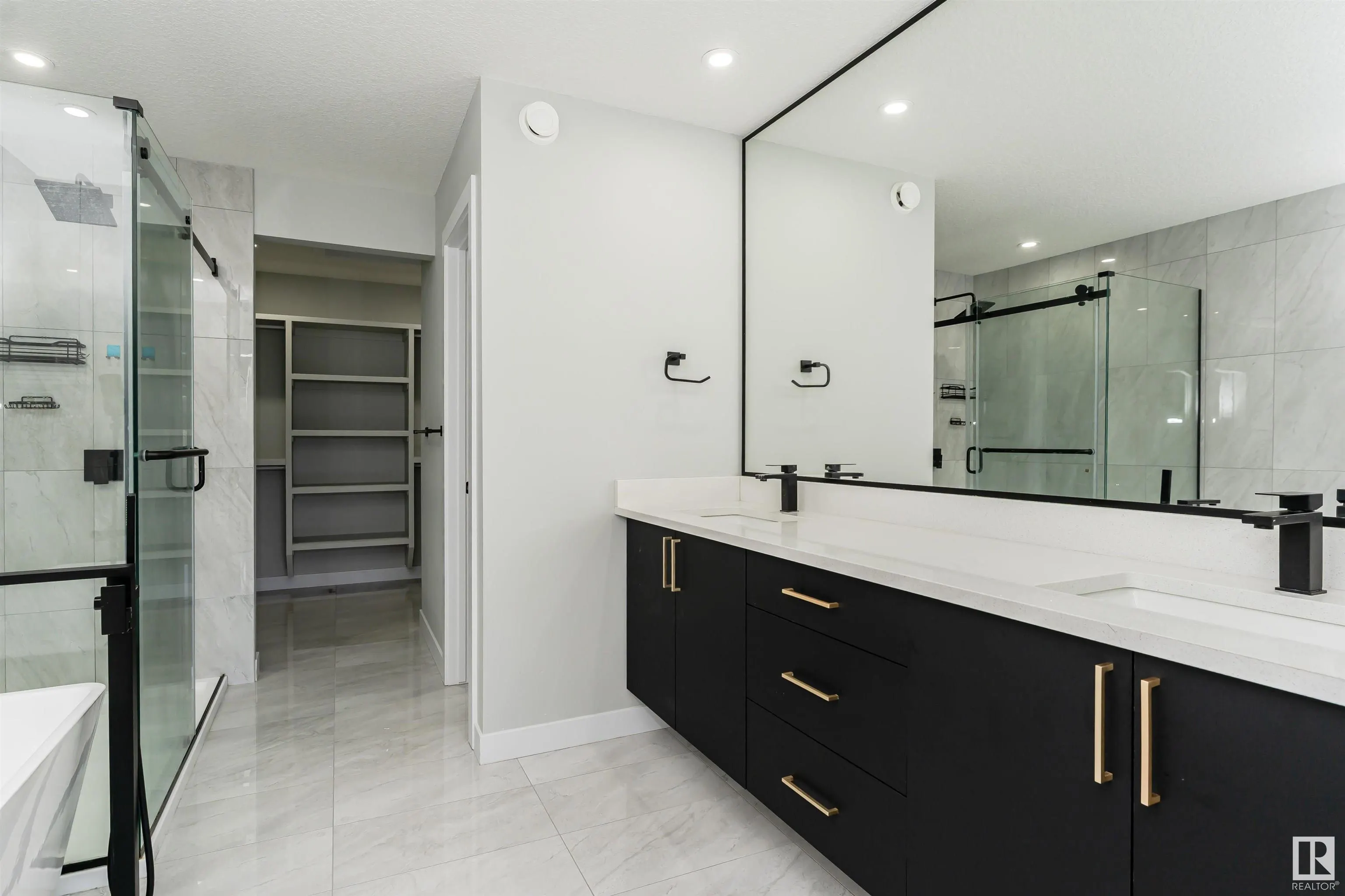 5386 KIMBALL Place