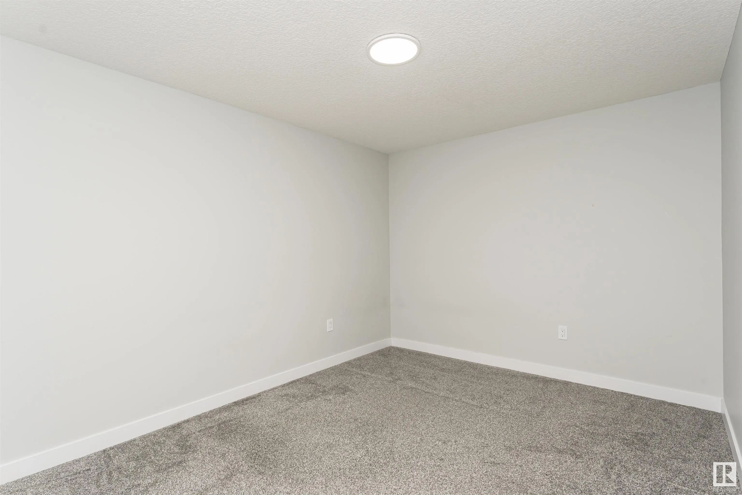 5386 KIMBALL Place