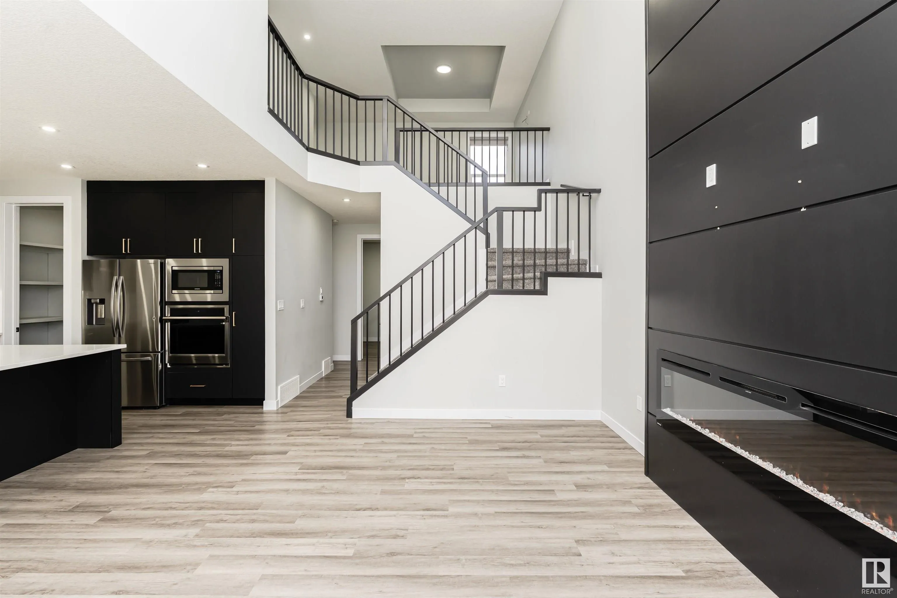 5386 KIMBALL Place