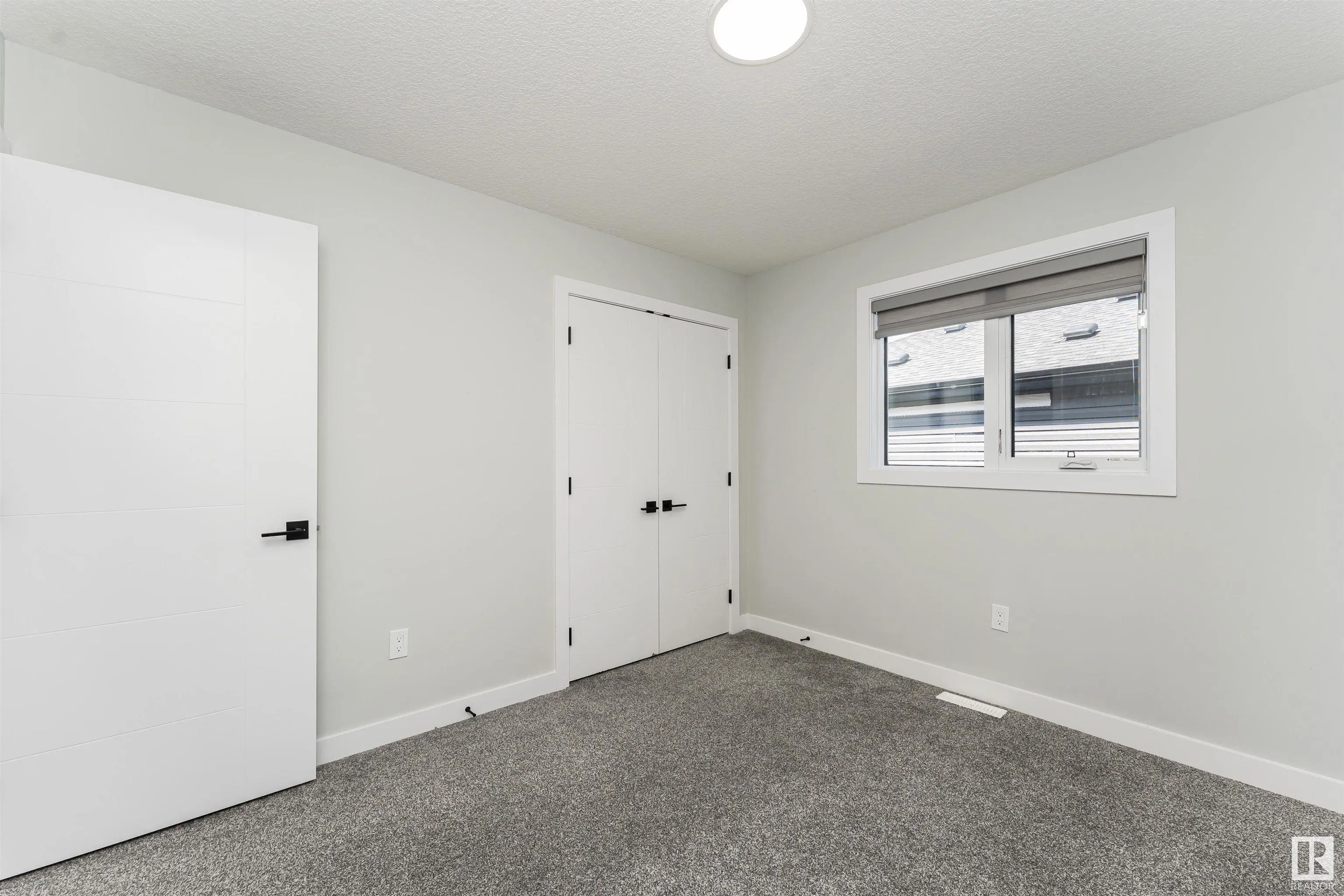 5386 KIMBALL Place