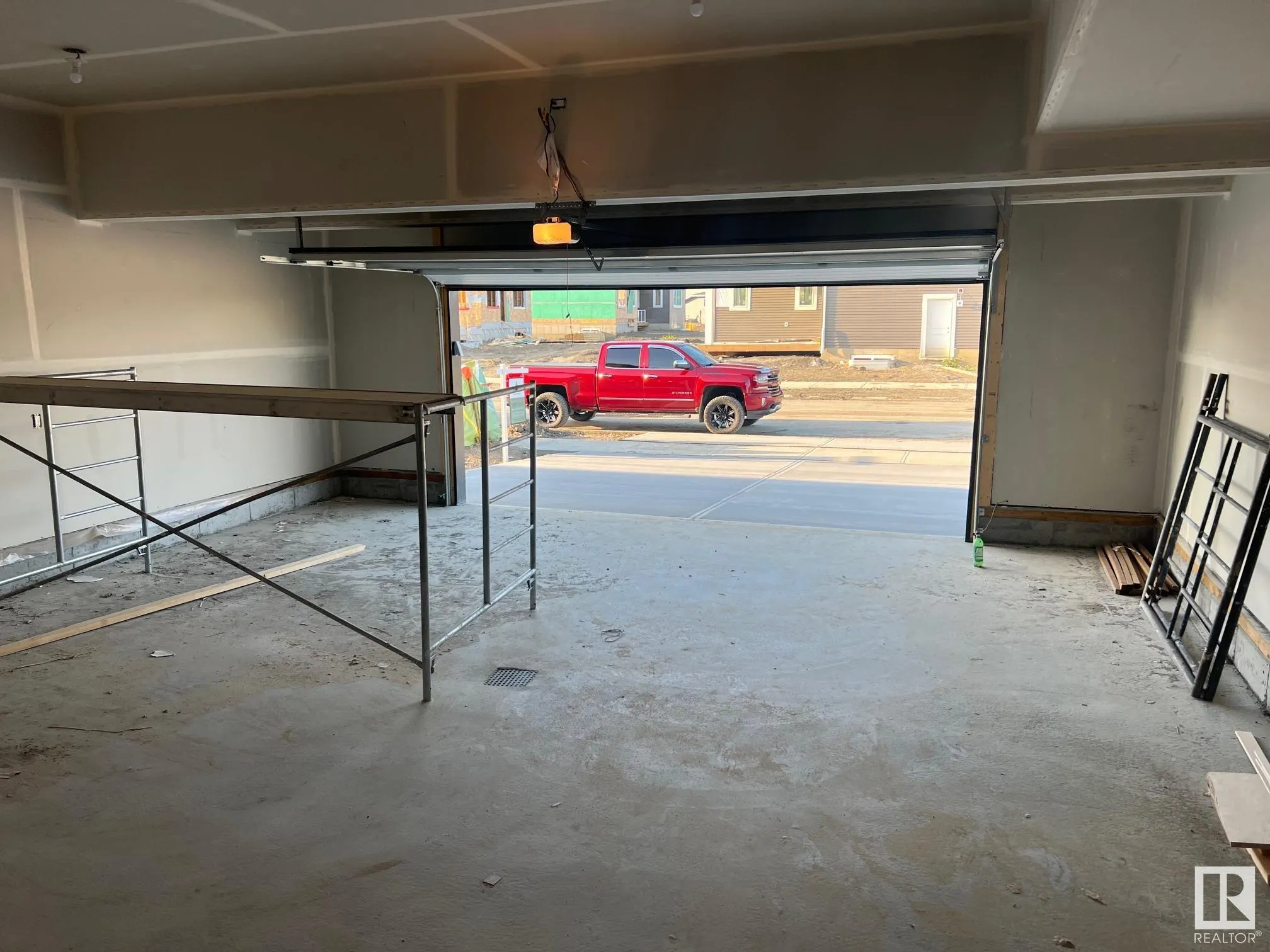 68 Eldridge Point(e)