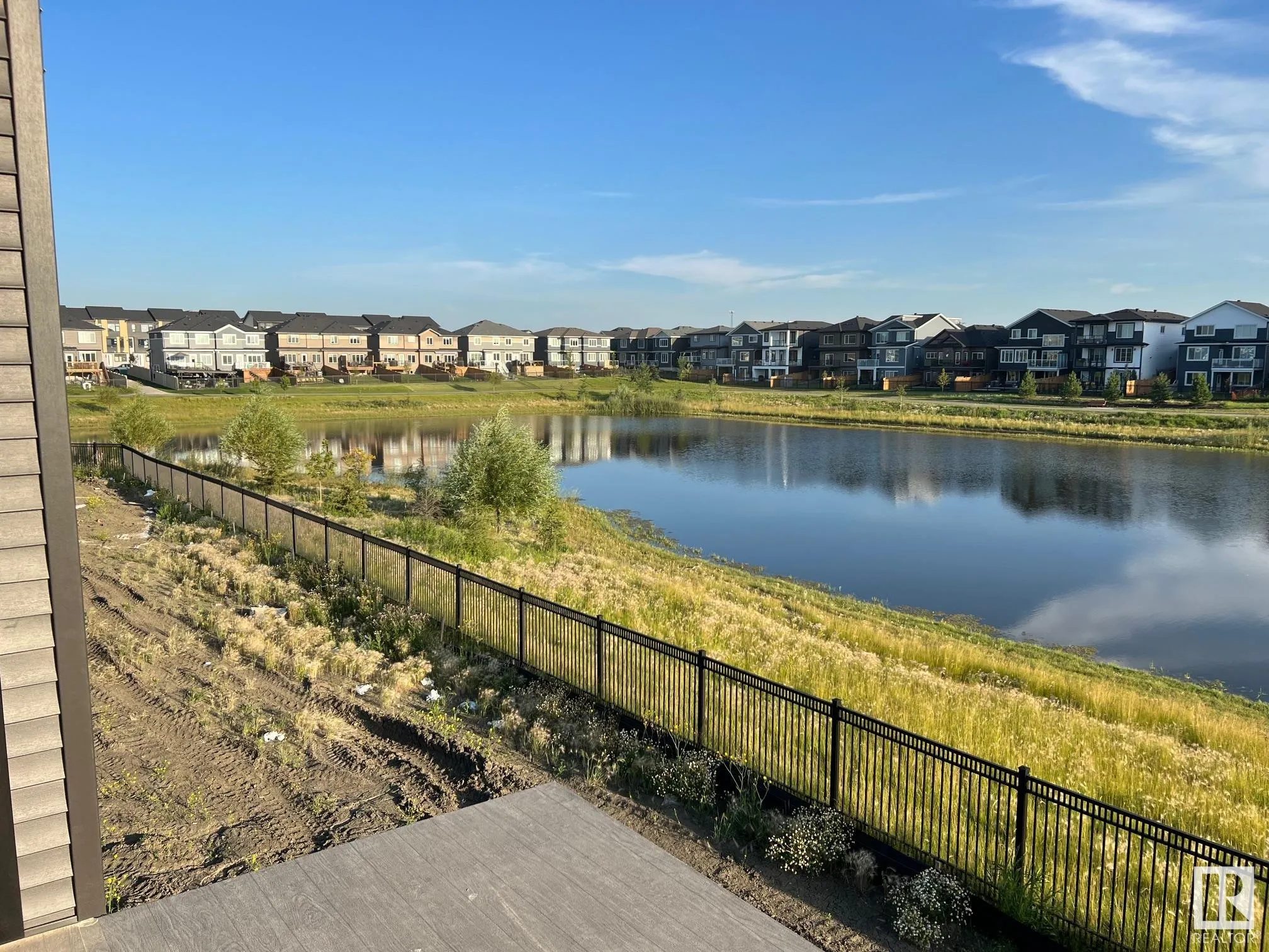 68 Eldridge Point(e)