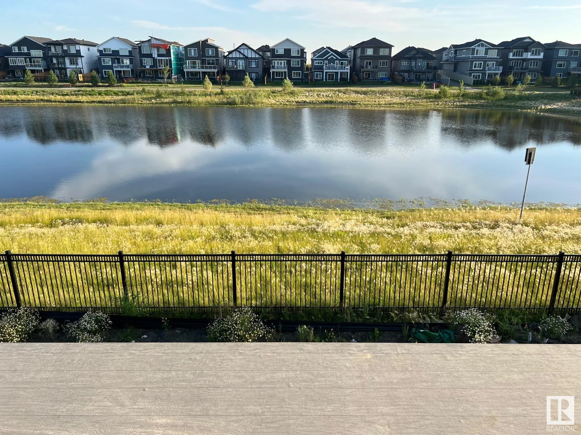 68 Eldridge Point(e)