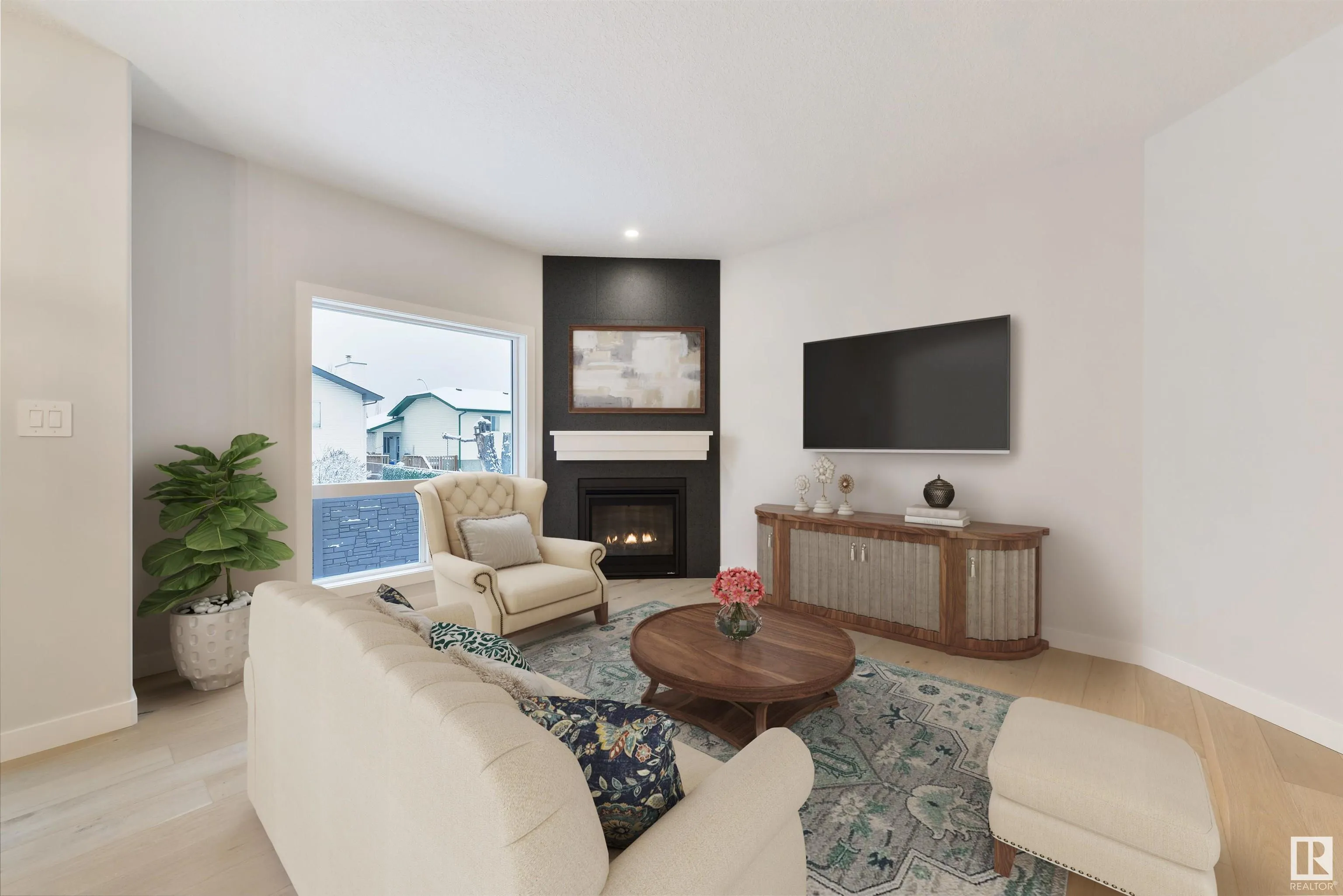 1005 CALAHOO Road