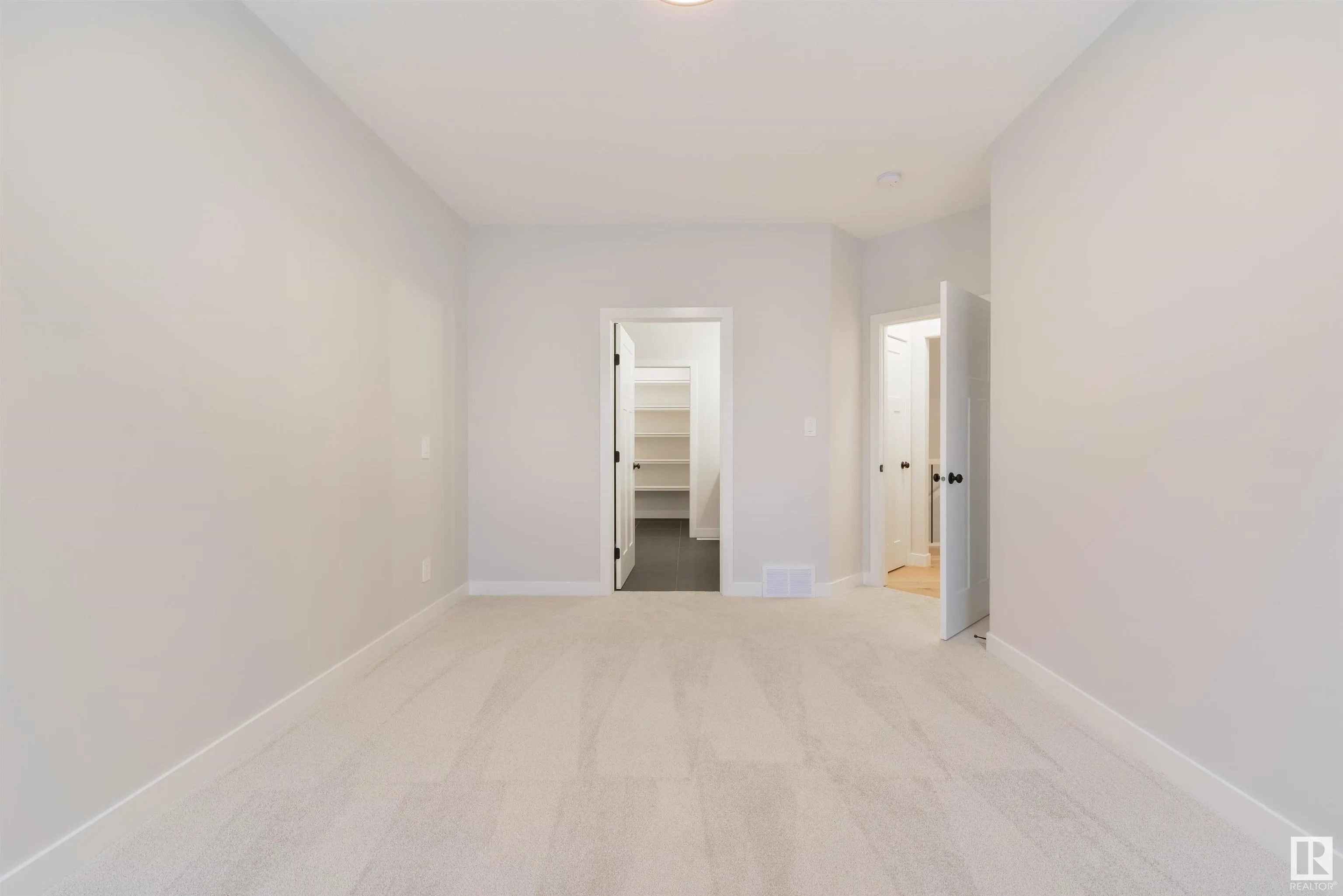 1005 CALAHOO Road