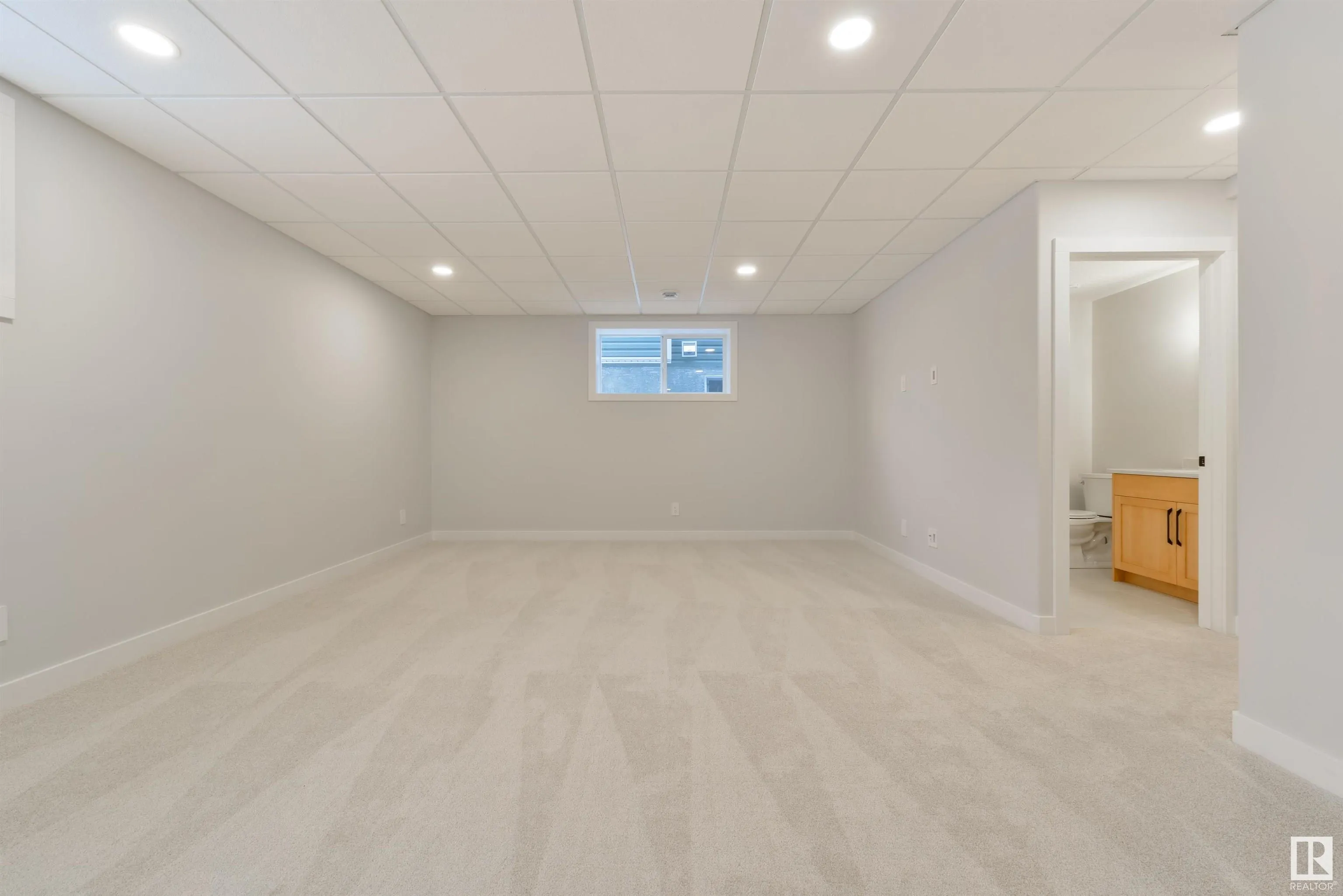 1005 CALAHOO Road