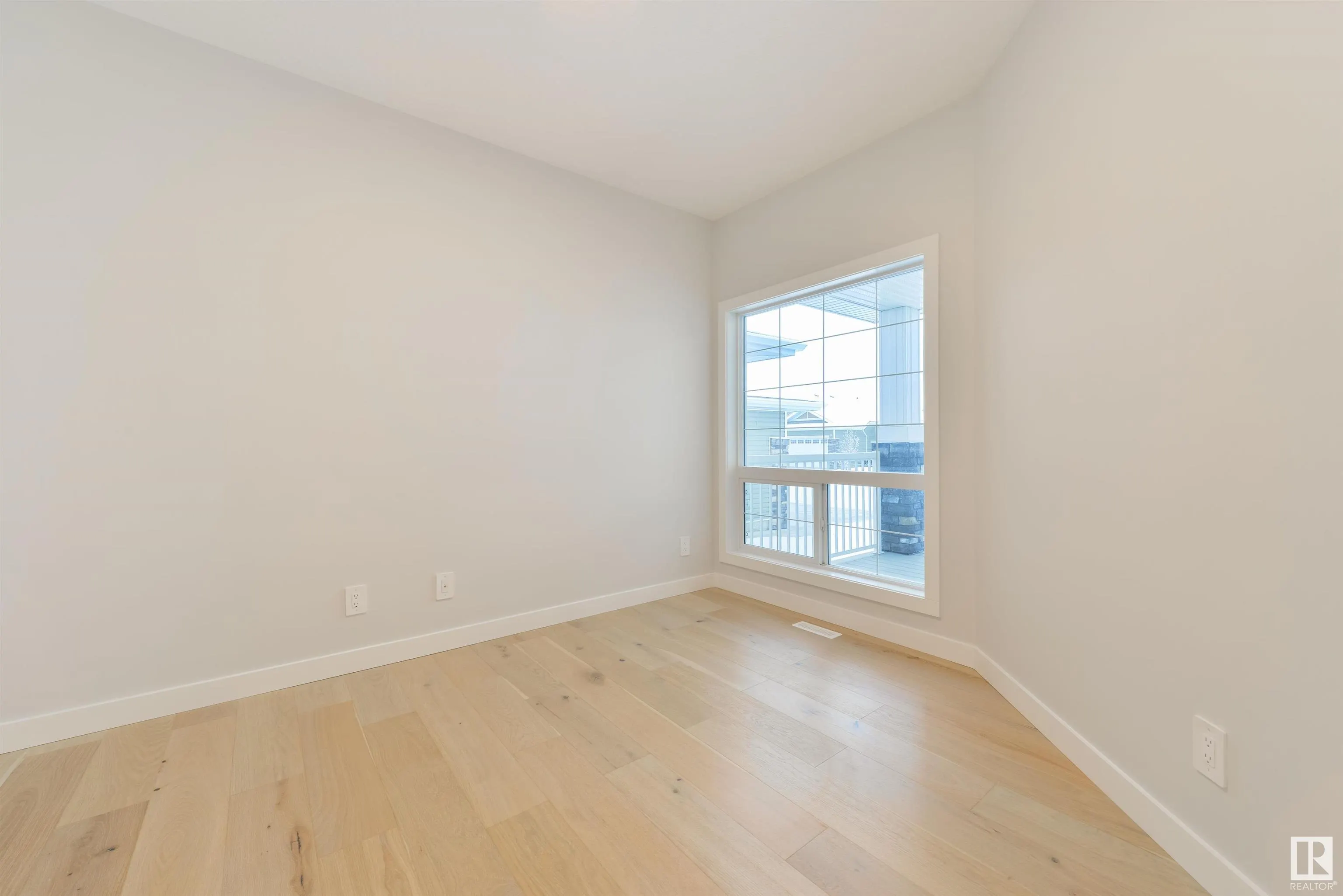 1005 CALAHOO Road