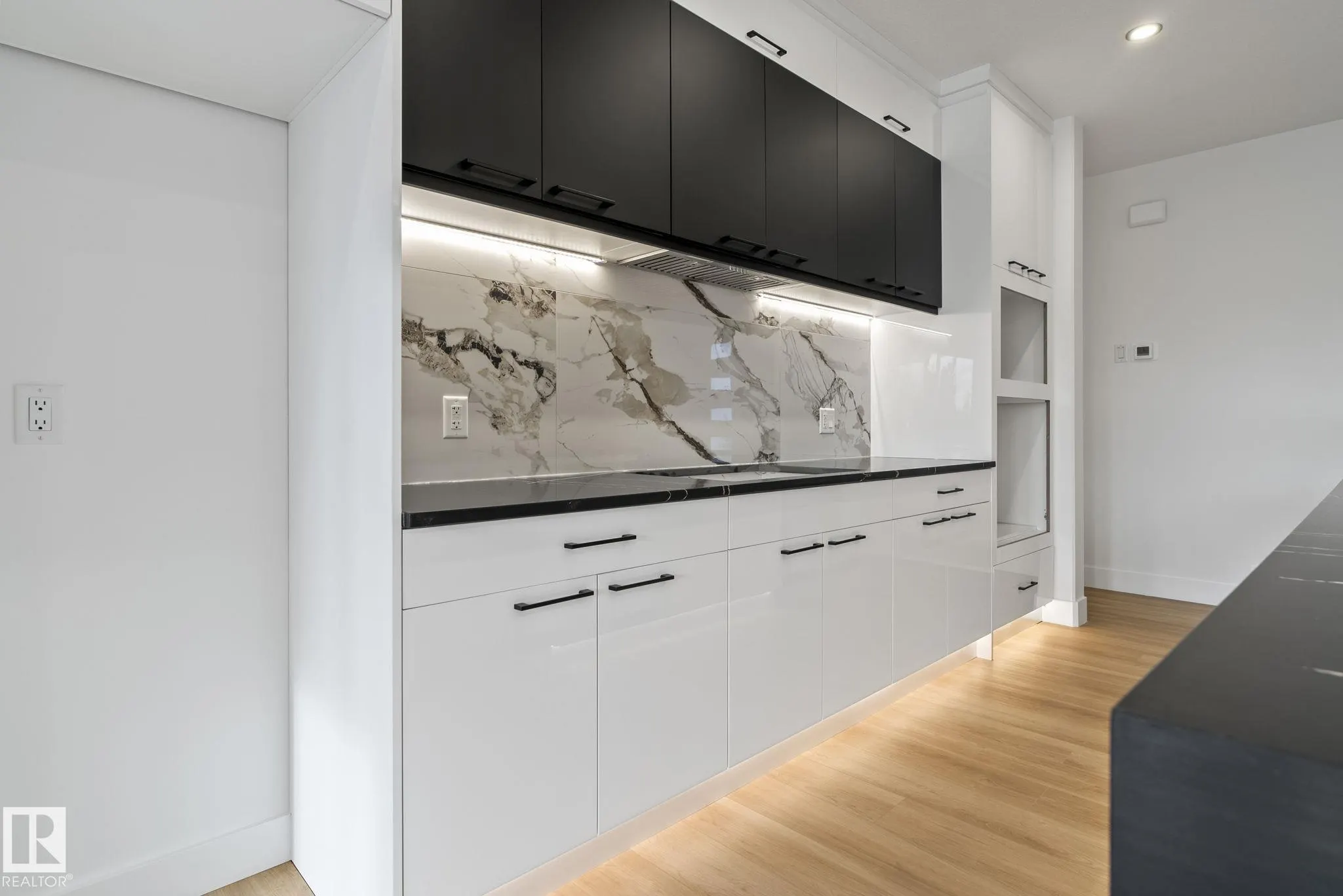 6 Dorais Way