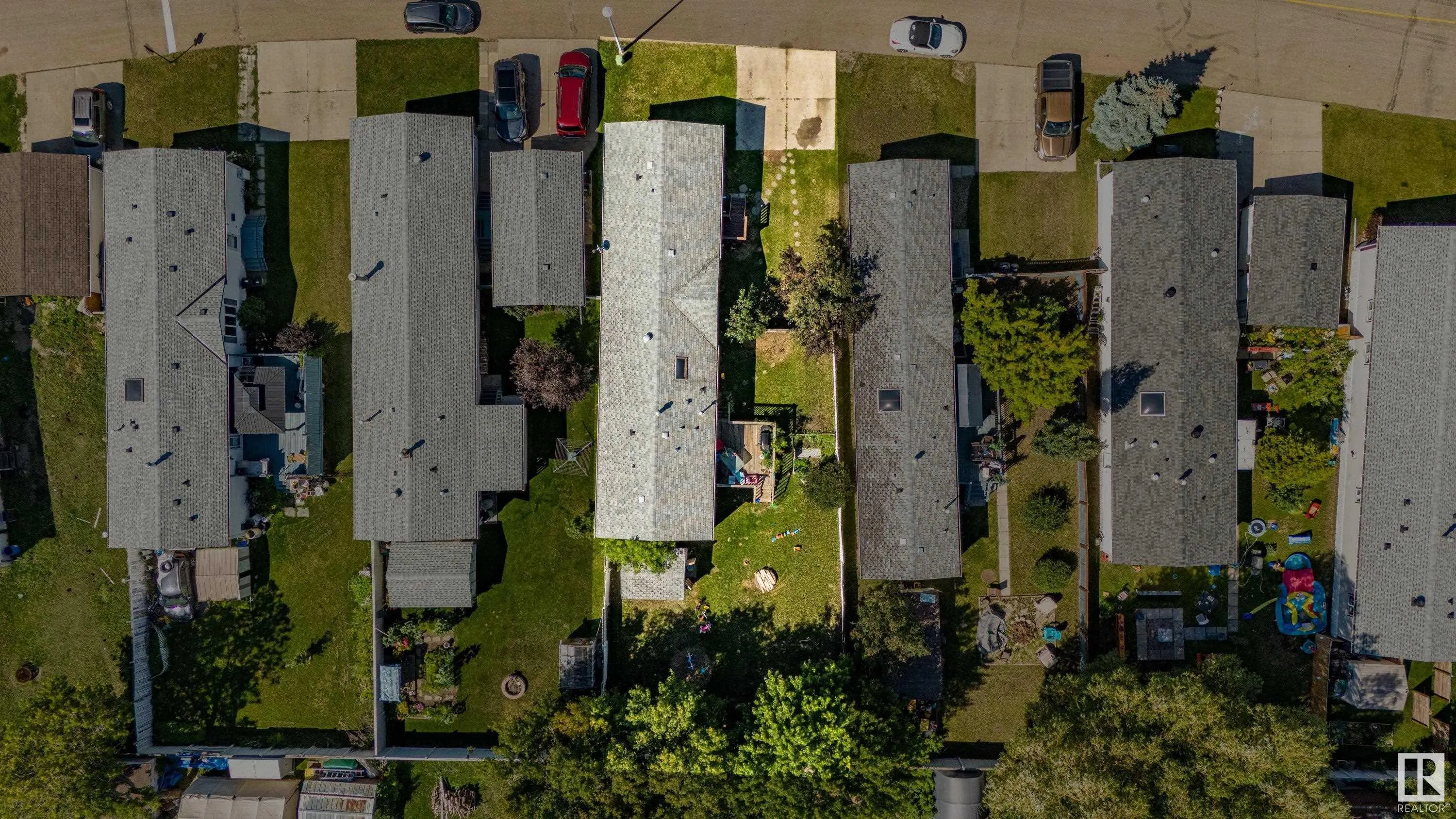 3018 Lakeview Drive