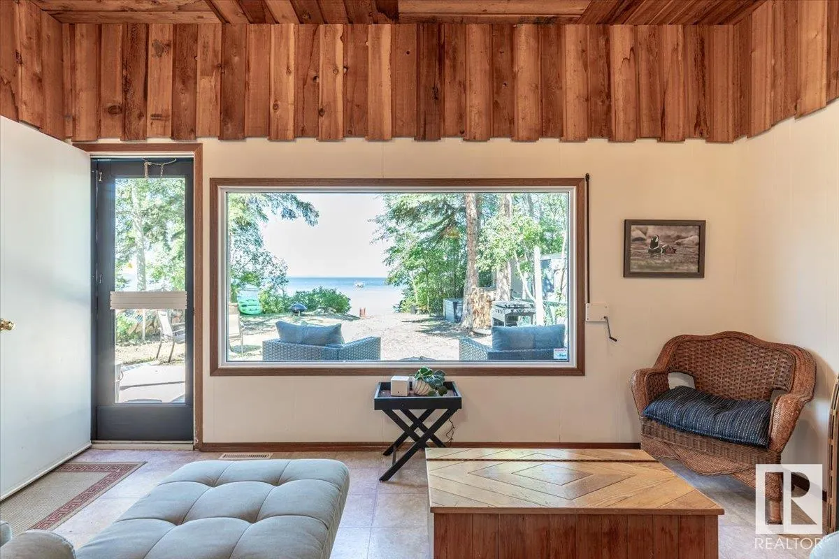 101 1st Ave Mameo Beach