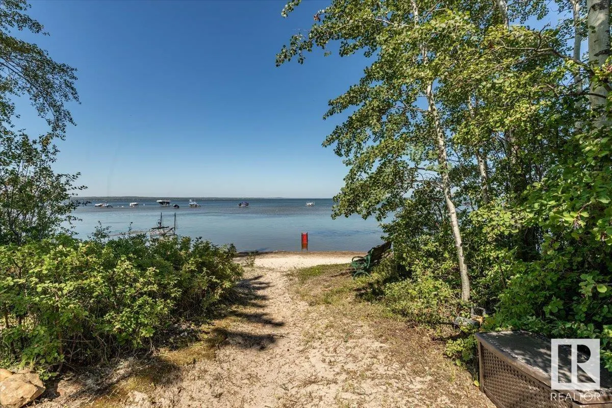 101 1st Ave Mameo Beach