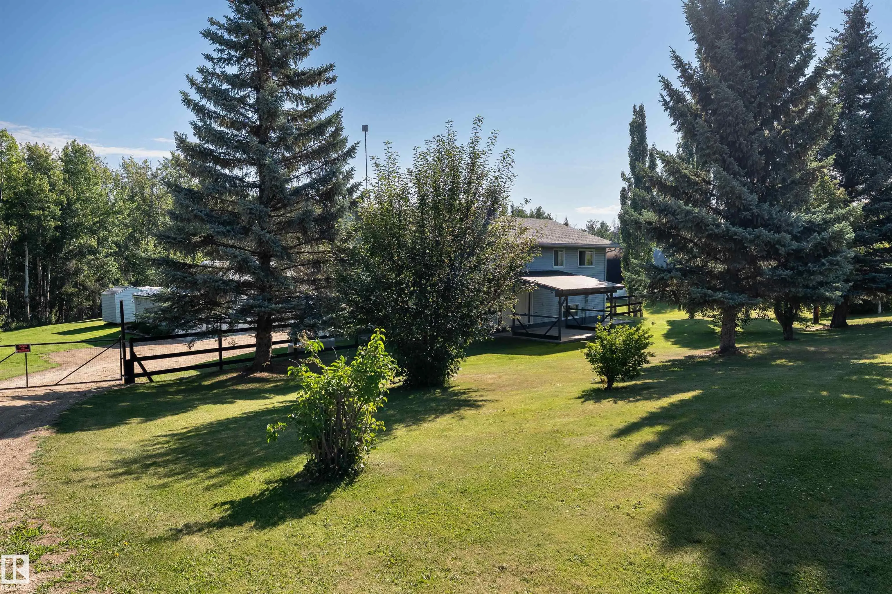 2228 PARKLAND Drive