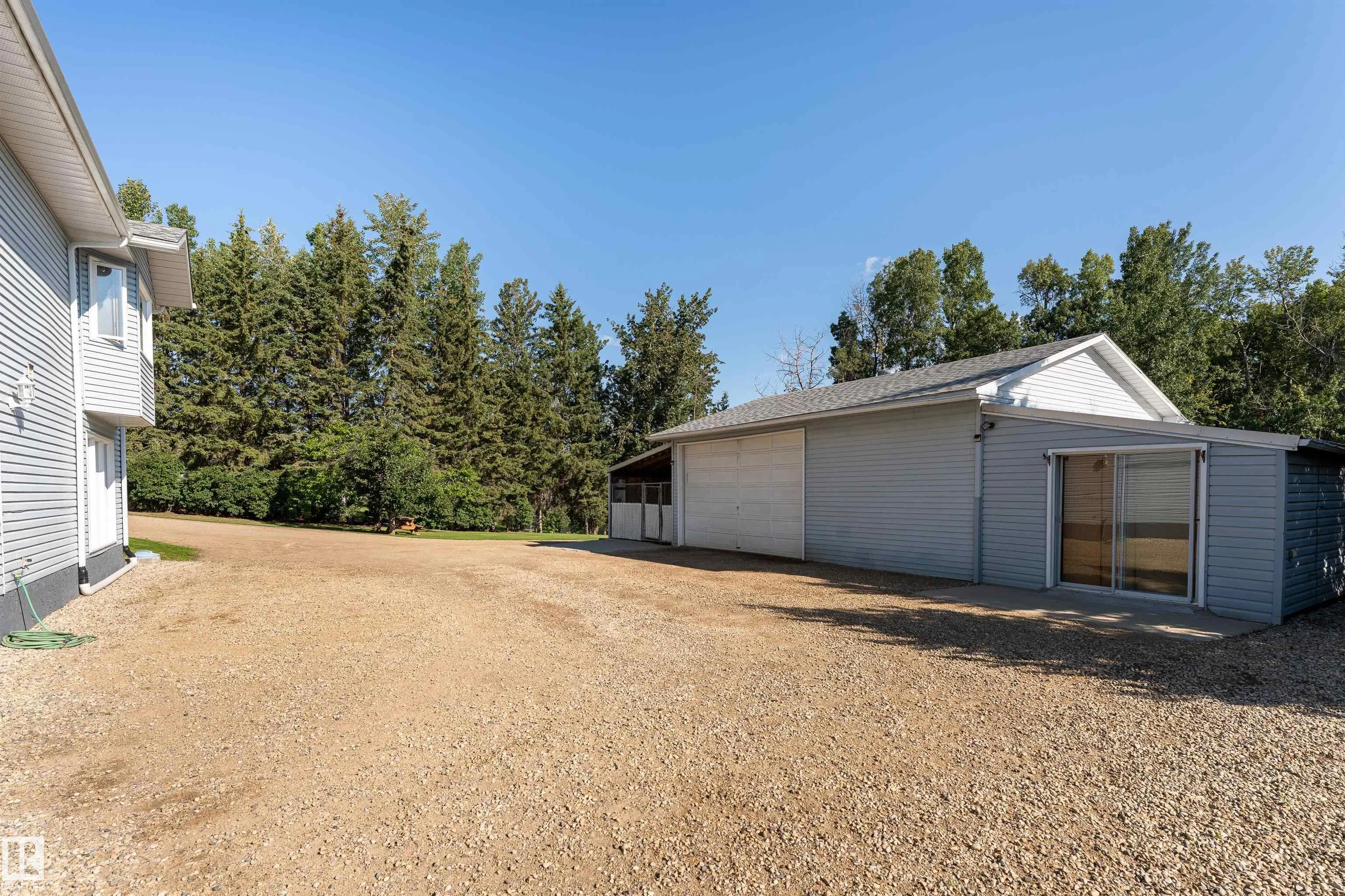 2228 PARKLAND Drive
