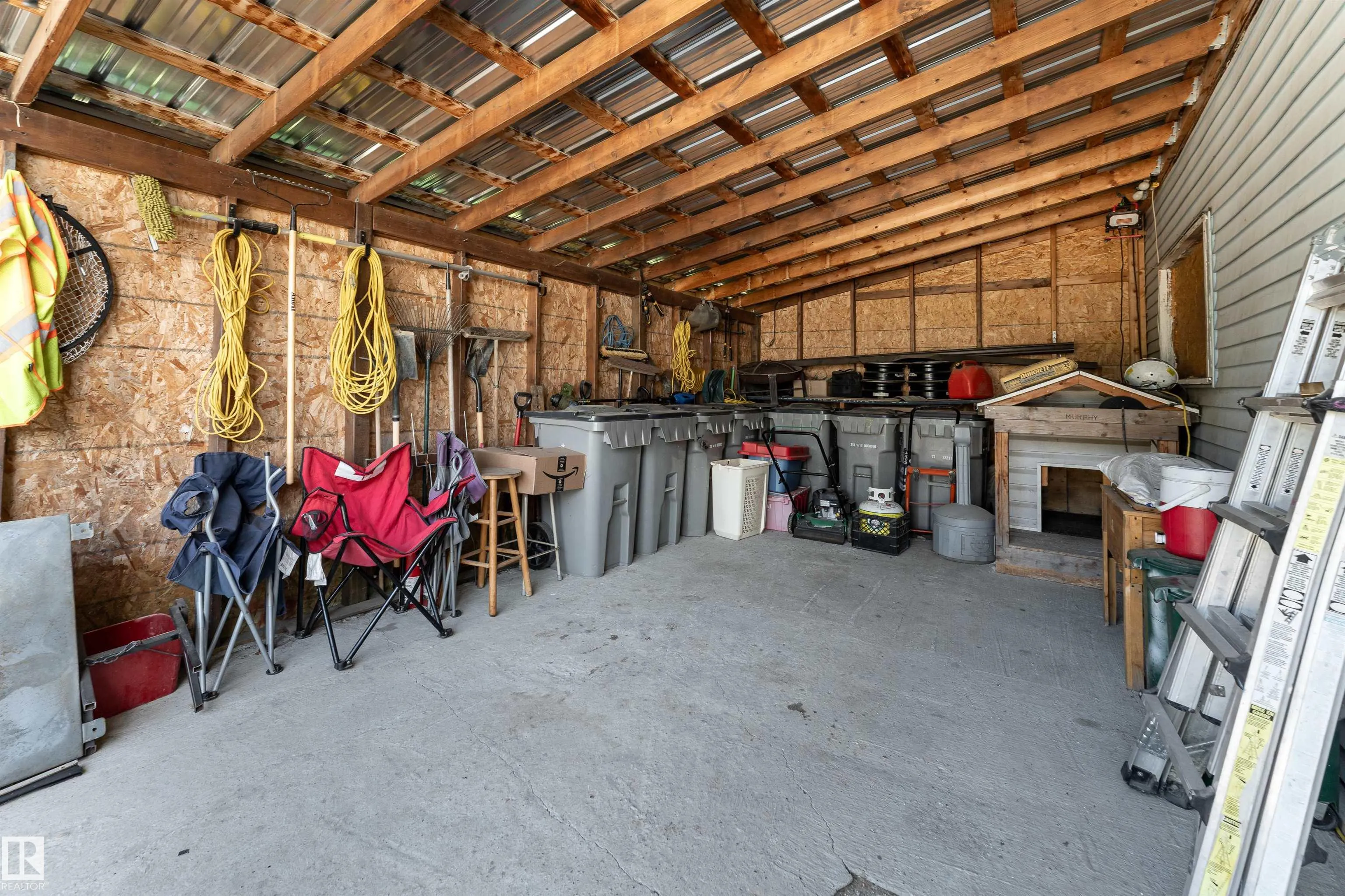 2228 PARKLAND Drive