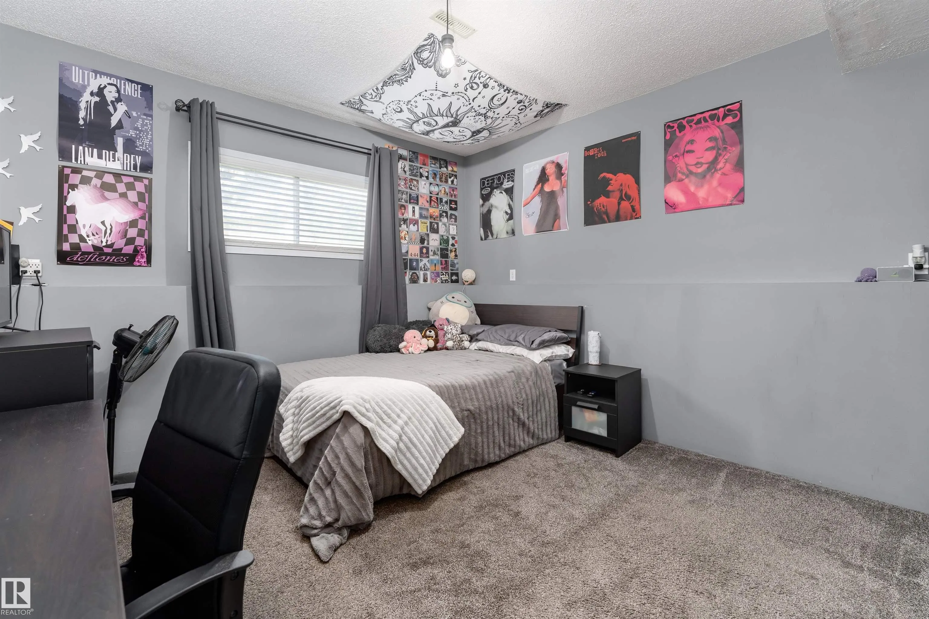 2228 PARKLAND Drive