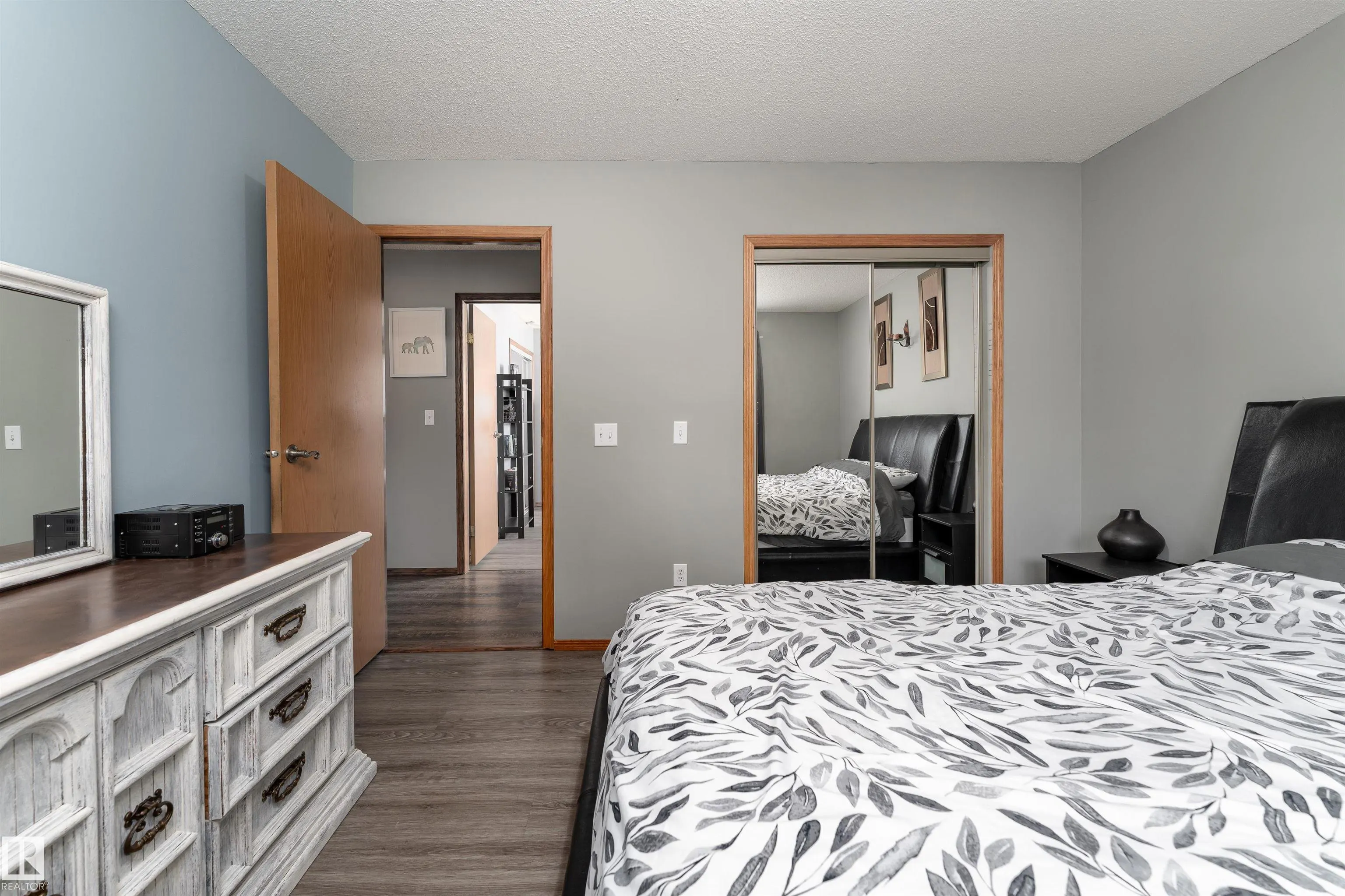 2228 PARKLAND Drive