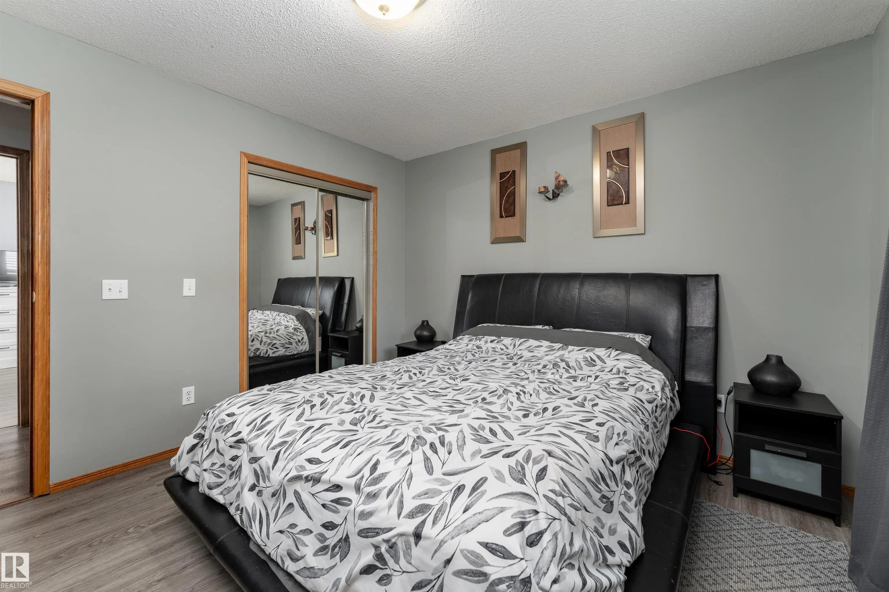 2228 PARKLAND Drive
