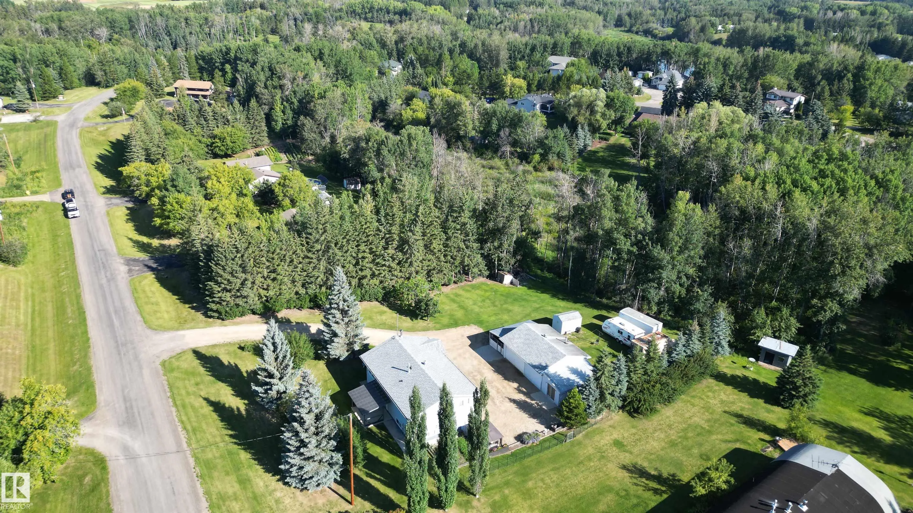 2228 PARKLAND Drive