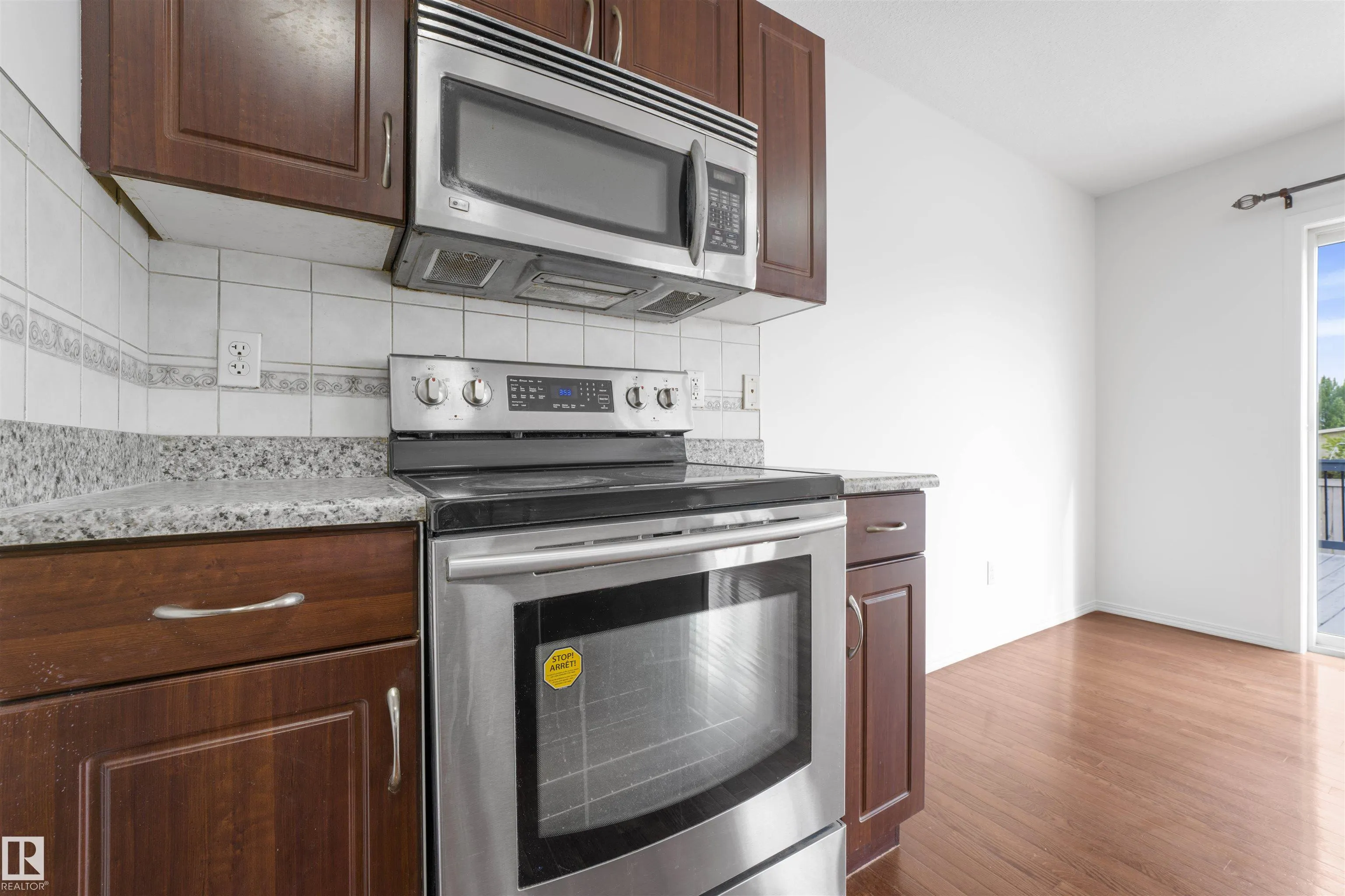 16703 113 Street