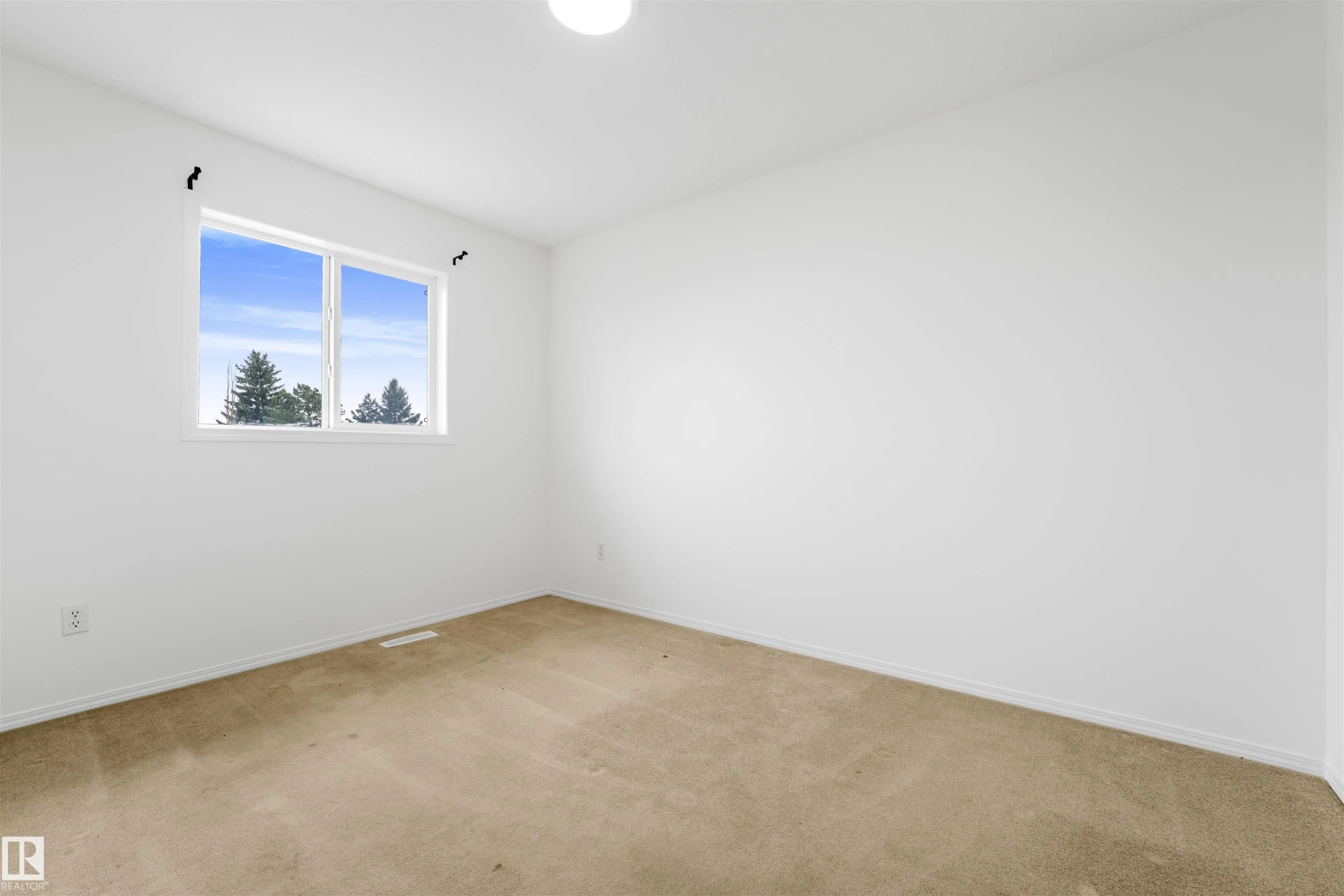 16703 113 Street