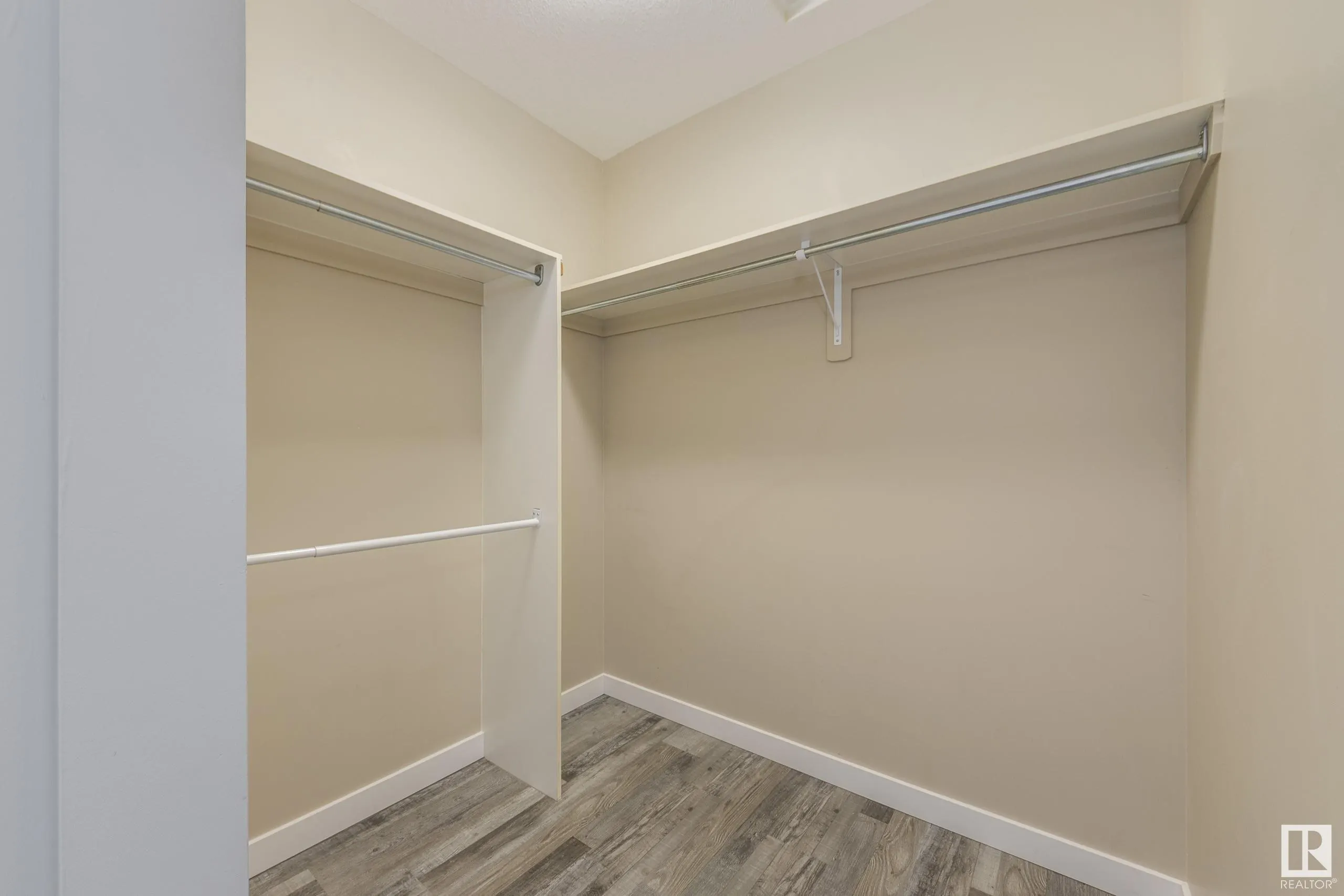 129 RIDGEBROOK Road