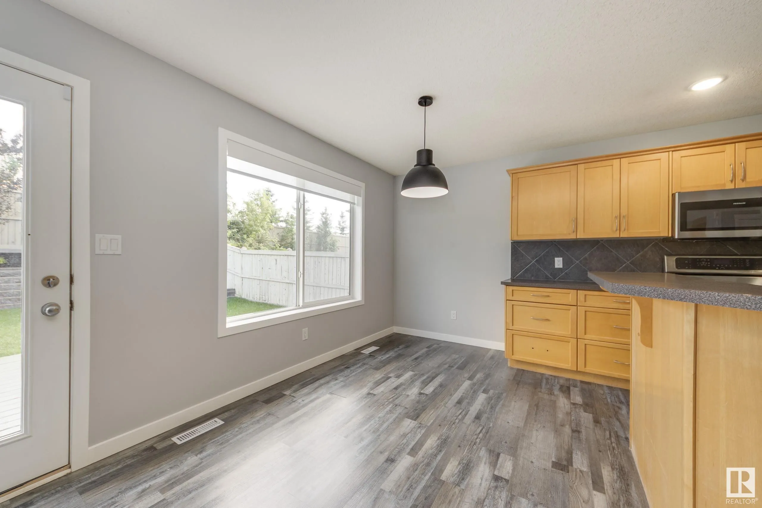 129 RIDGEBROOK Road