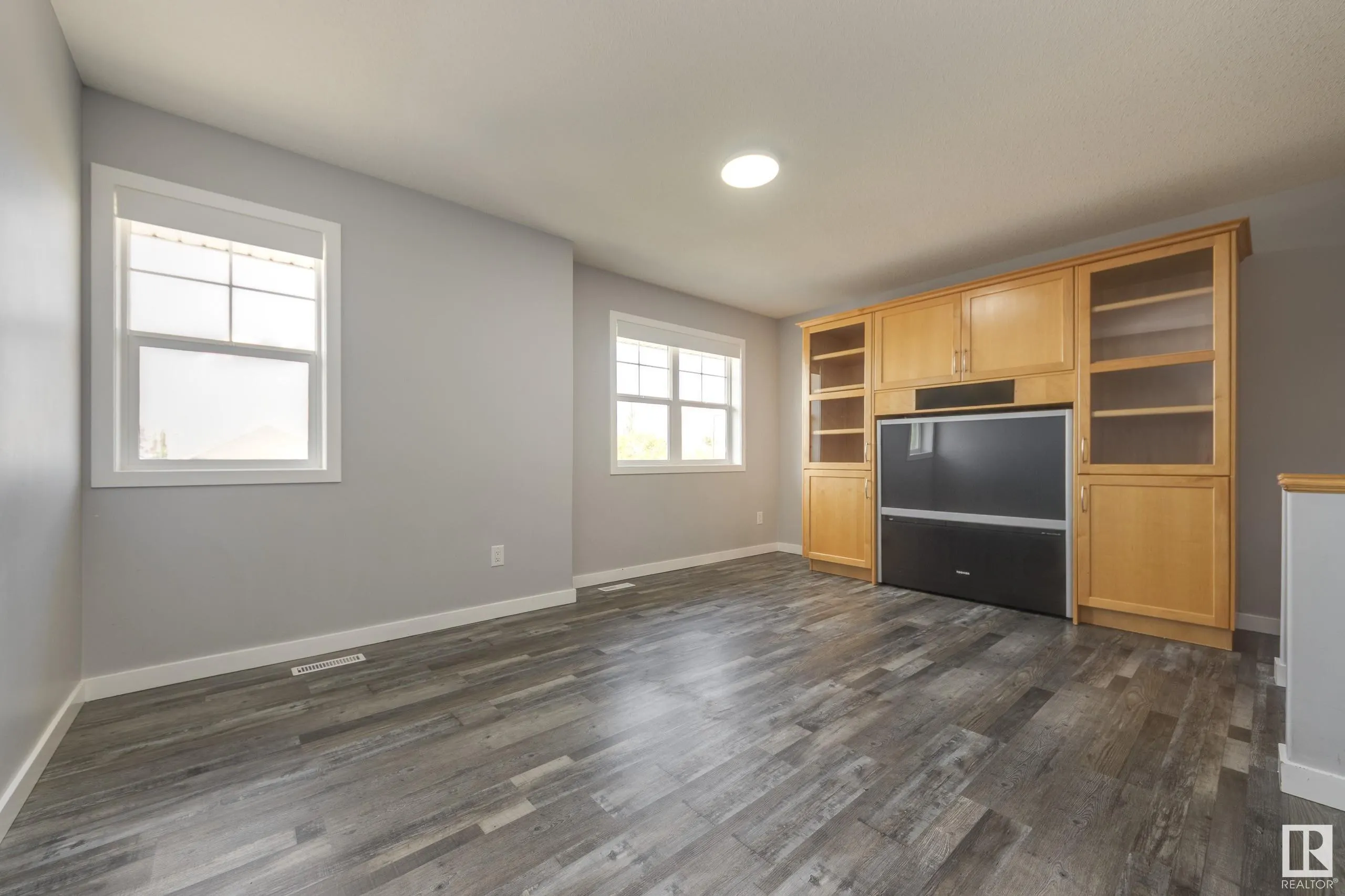 129 RIDGEBROOK Road