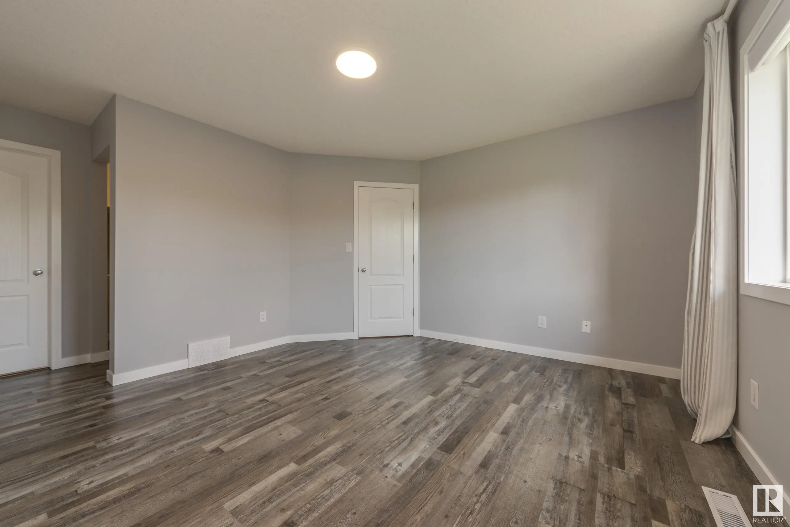 129 RIDGEBROOK Road