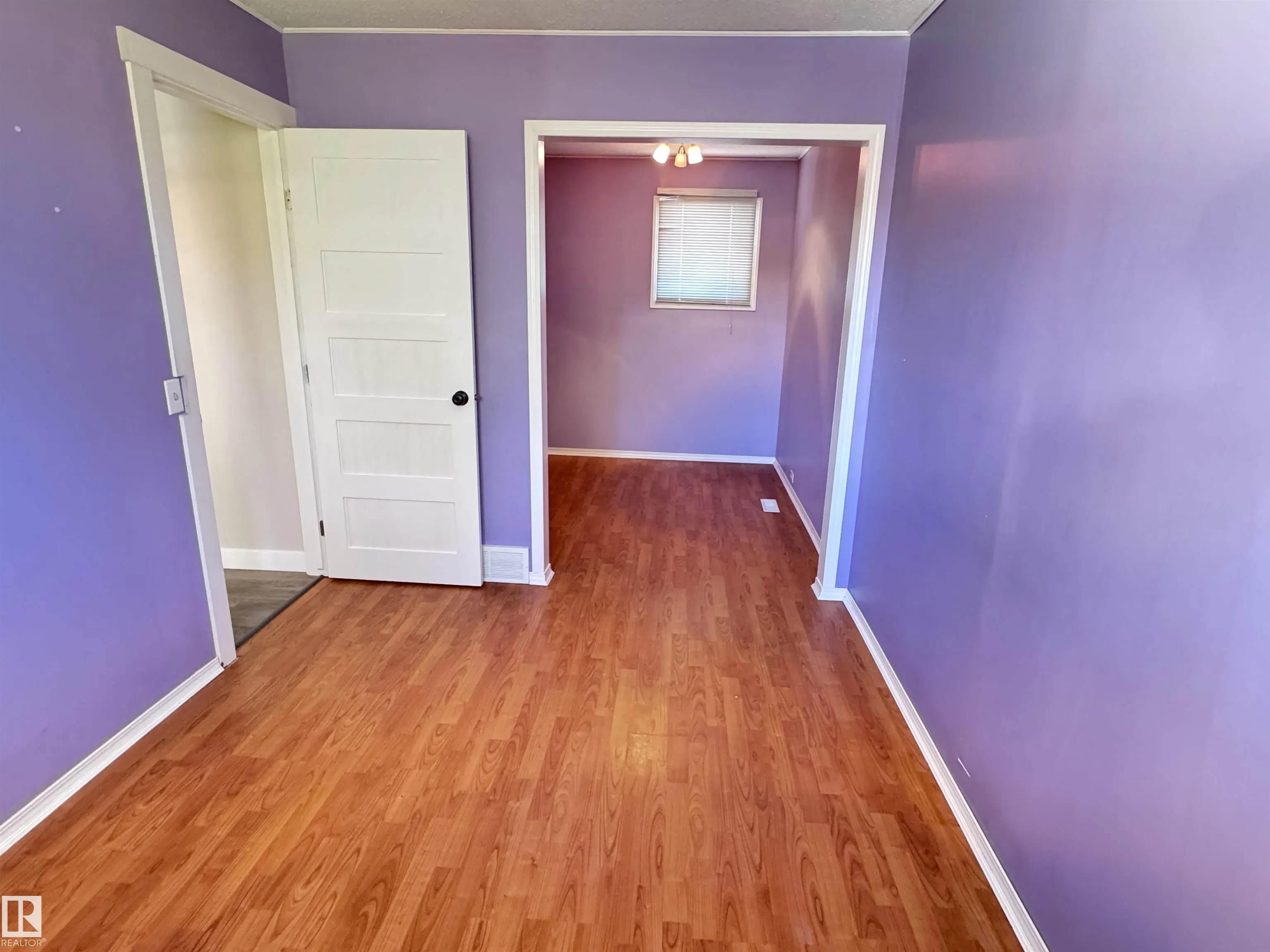 576 SAGE Crescent