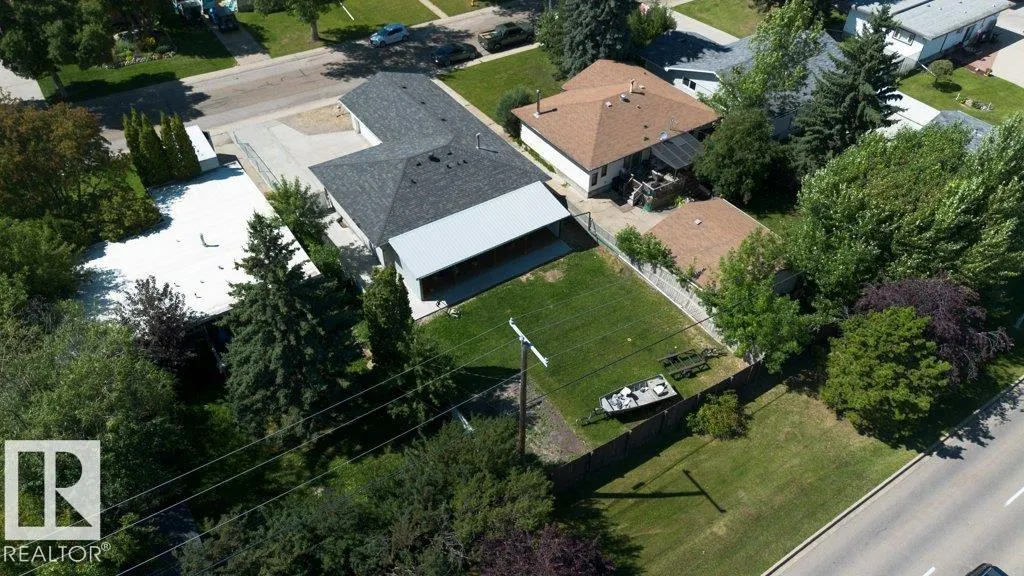 576 SAGE Crescent