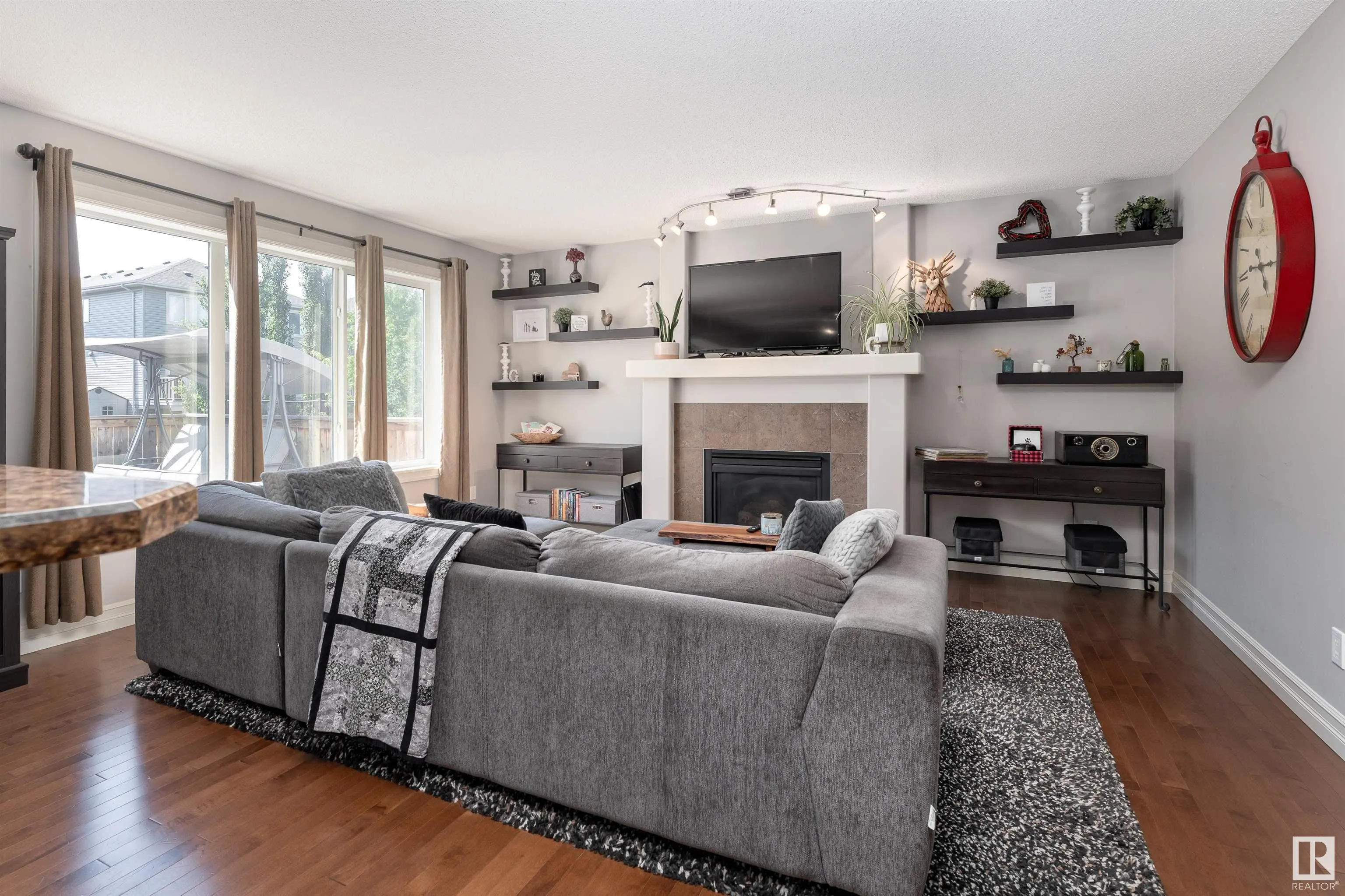 174 WOODBEND Way