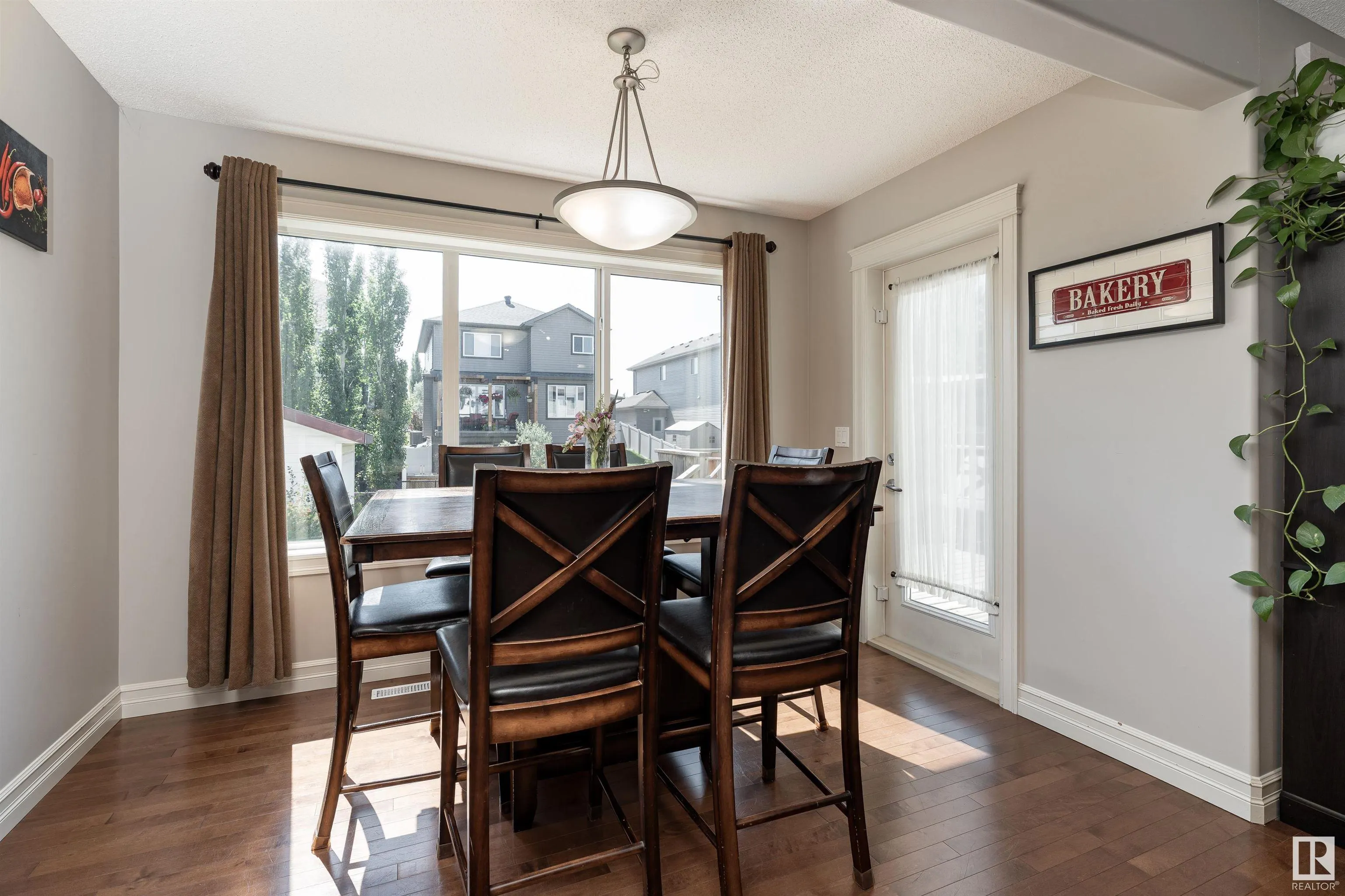 174 WOODBEND Way