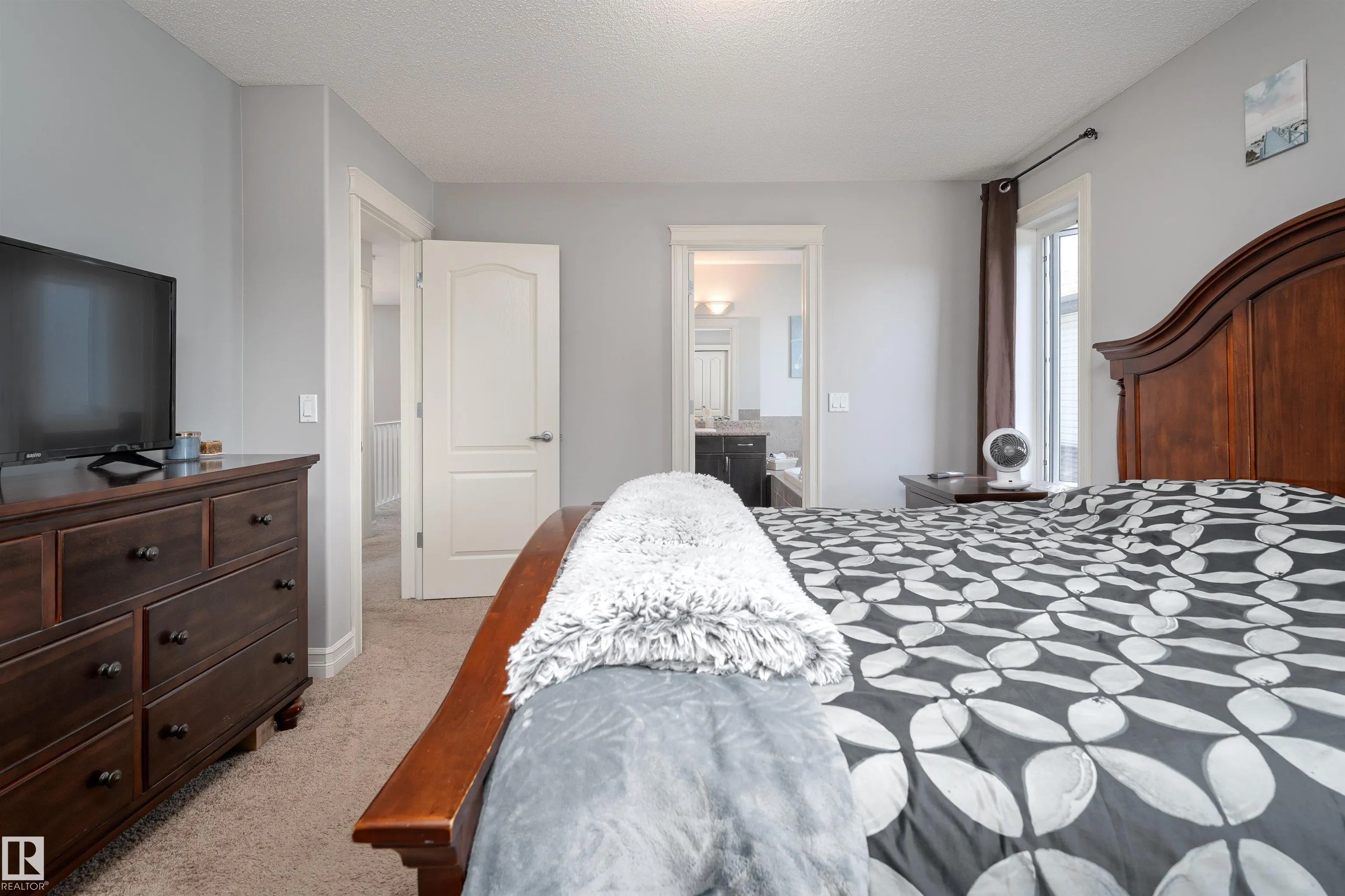 174 WOODBEND Way