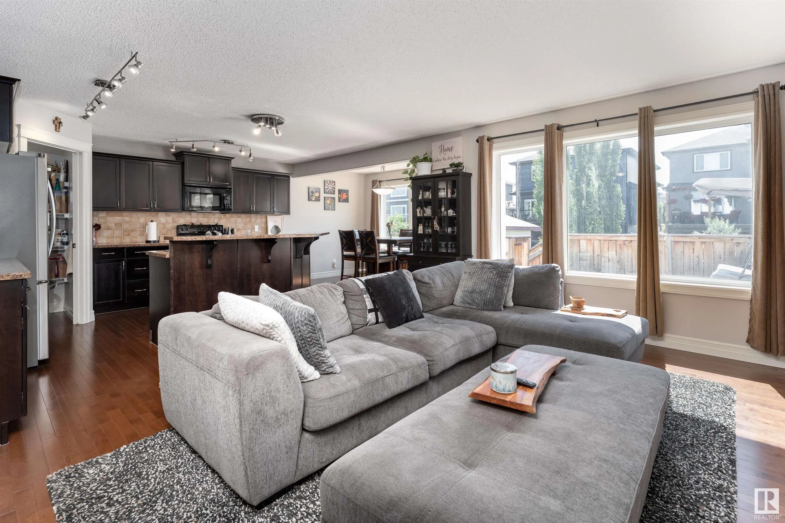 174 WOODBEND Way
