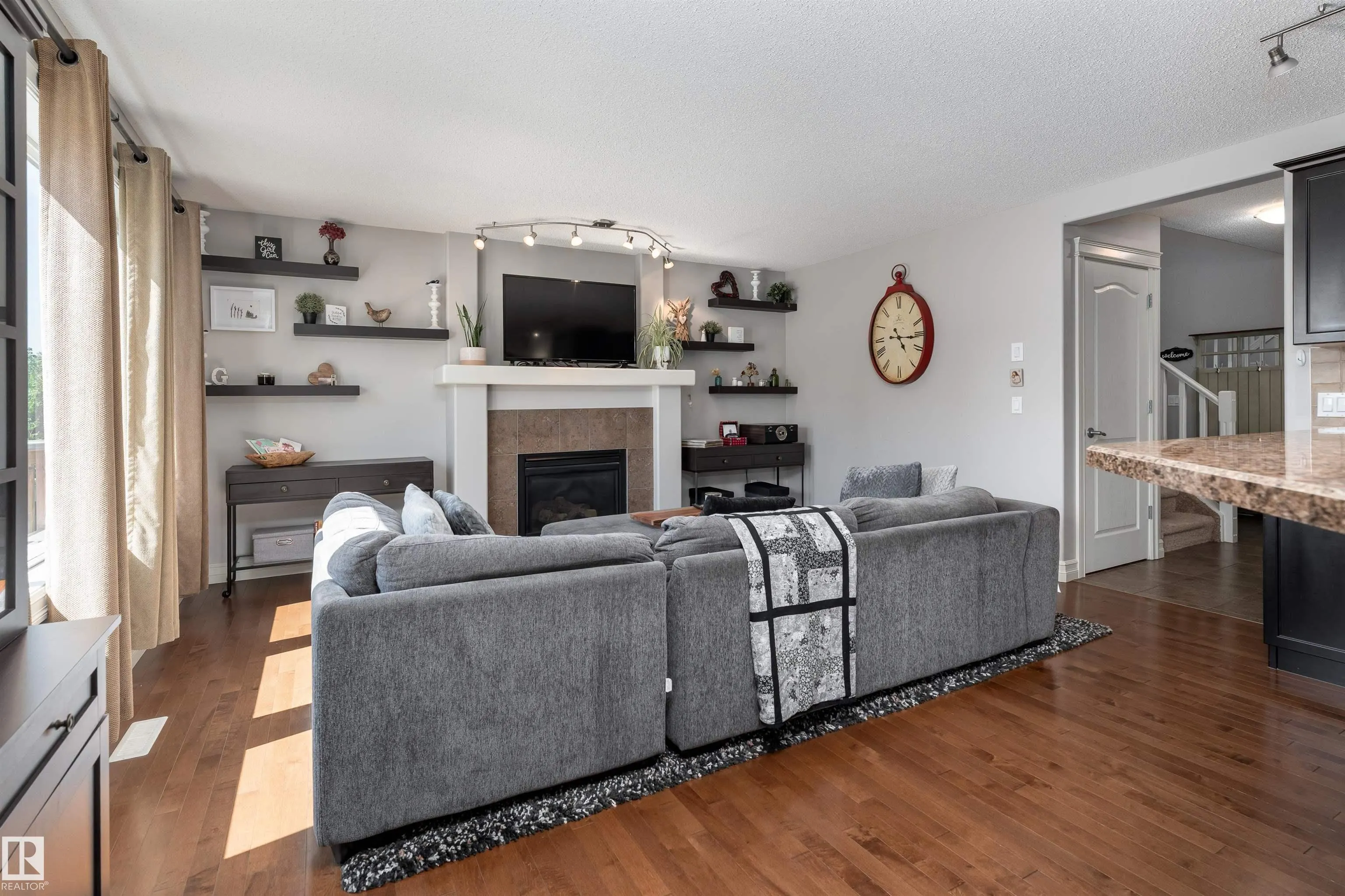 174 WOODBEND Way