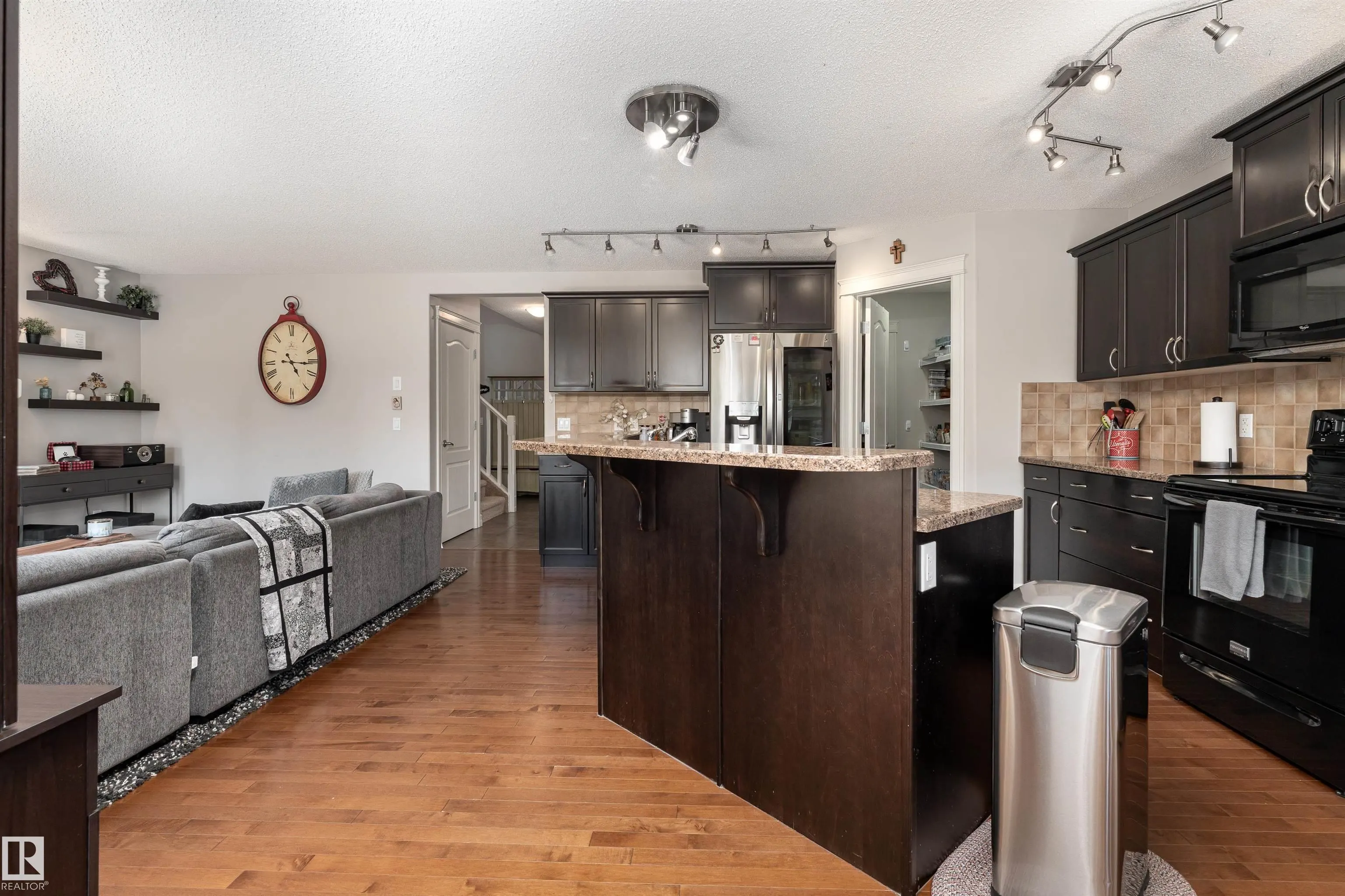 174 WOODBEND Way