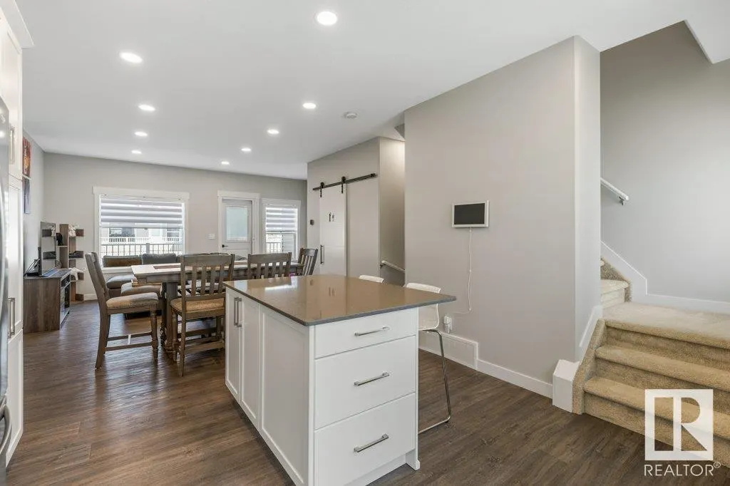 150 EVERITT DR