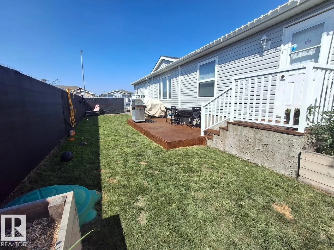 44 JUTLAND Crescent