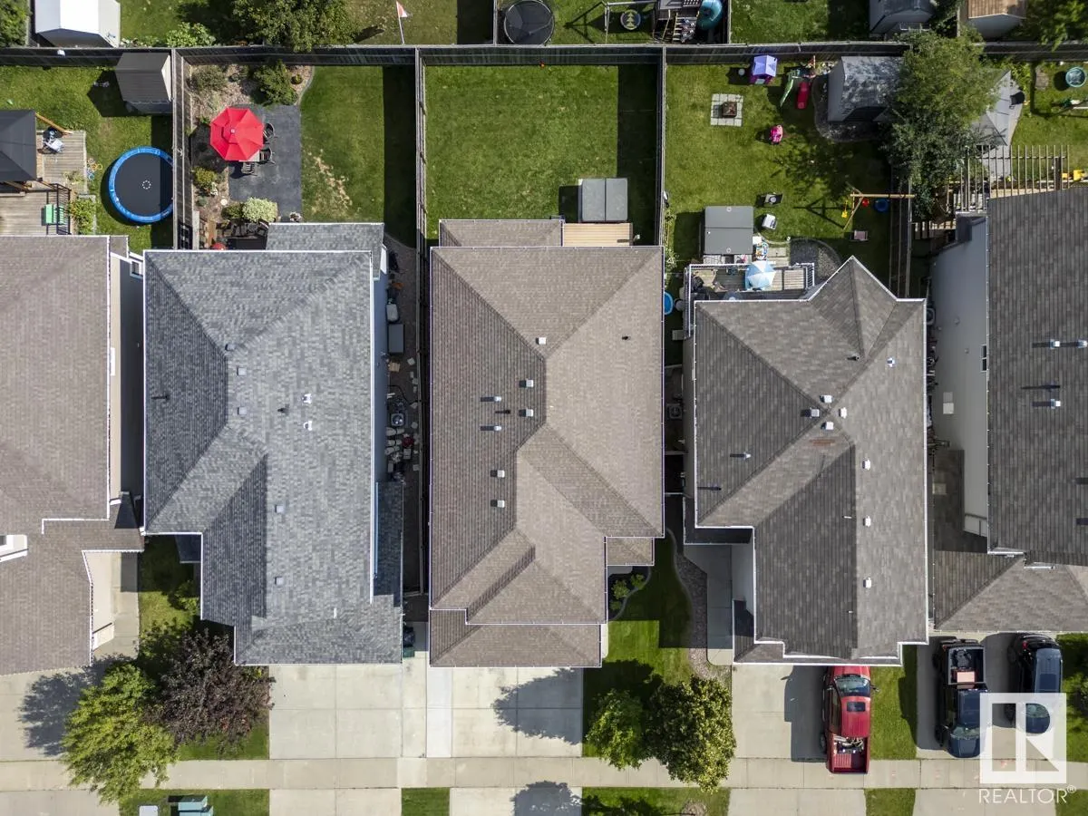 148 BECKER Crescent