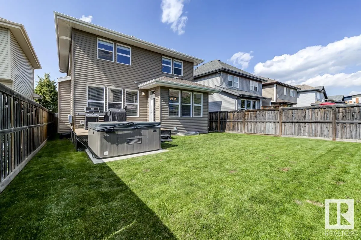 148 BECKER Crescent