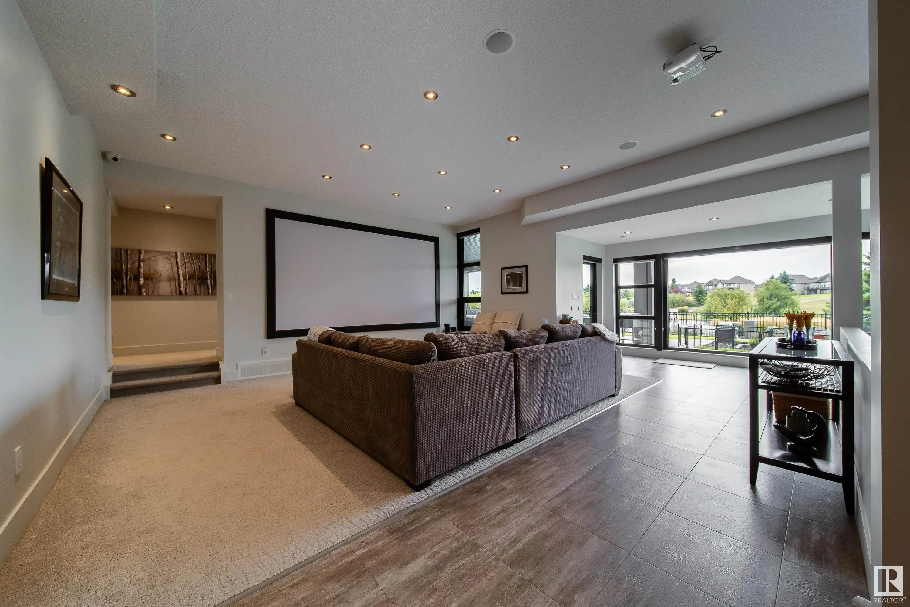 622 HOWATT Drive