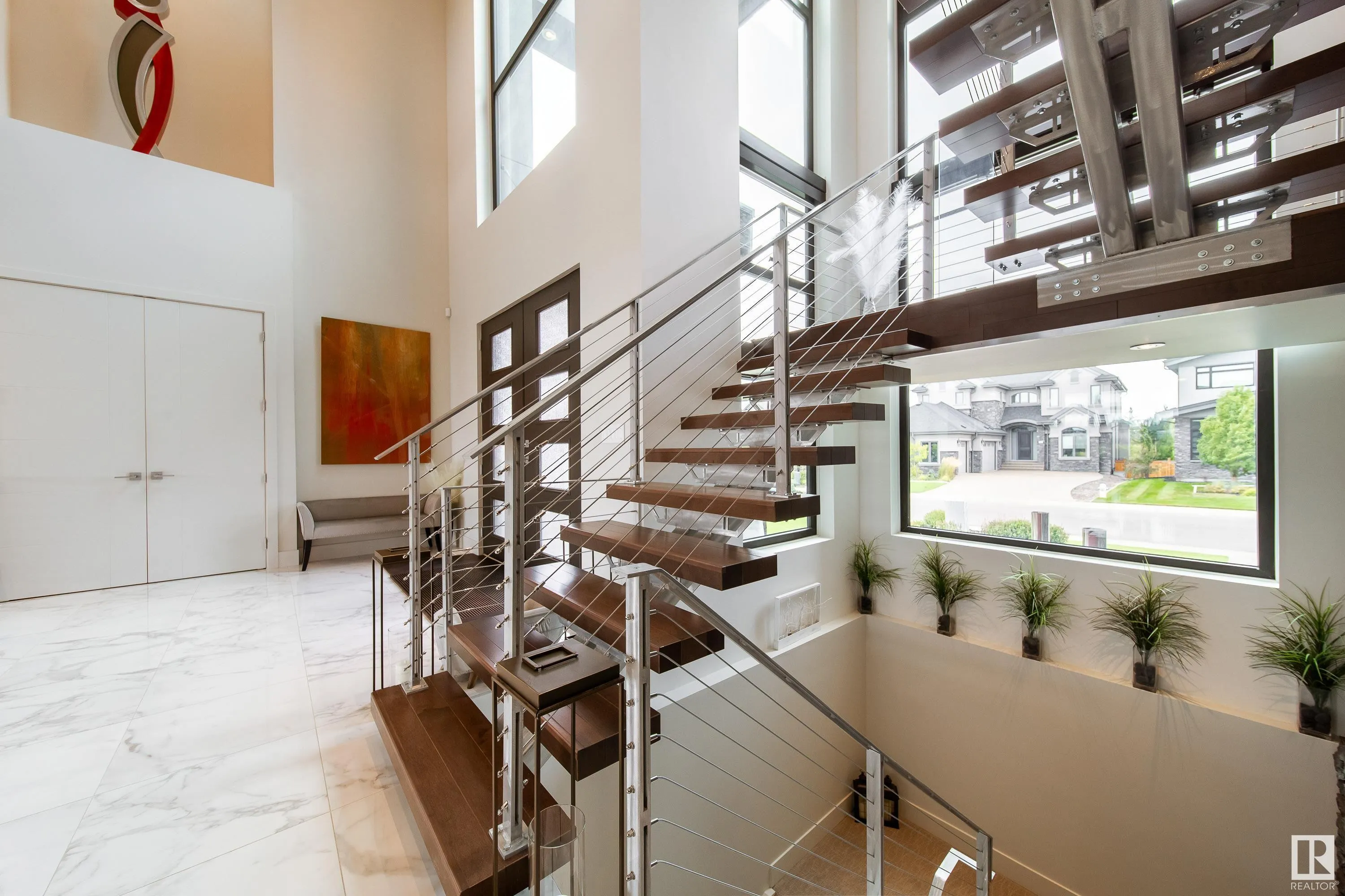 622 HOWATT Drive